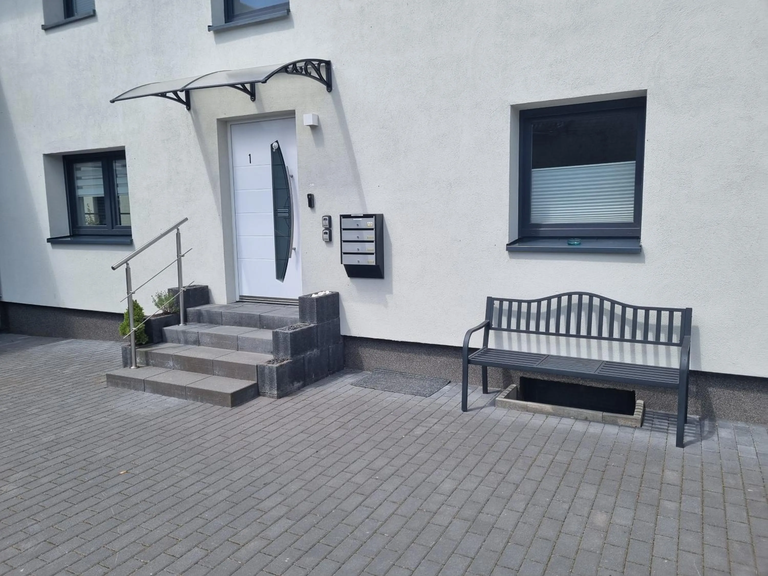 Property building in CJS Apartments - Chill or Drive am Nürburgring, Free Parking, WLan, Spacious Rooms, Quiet Location