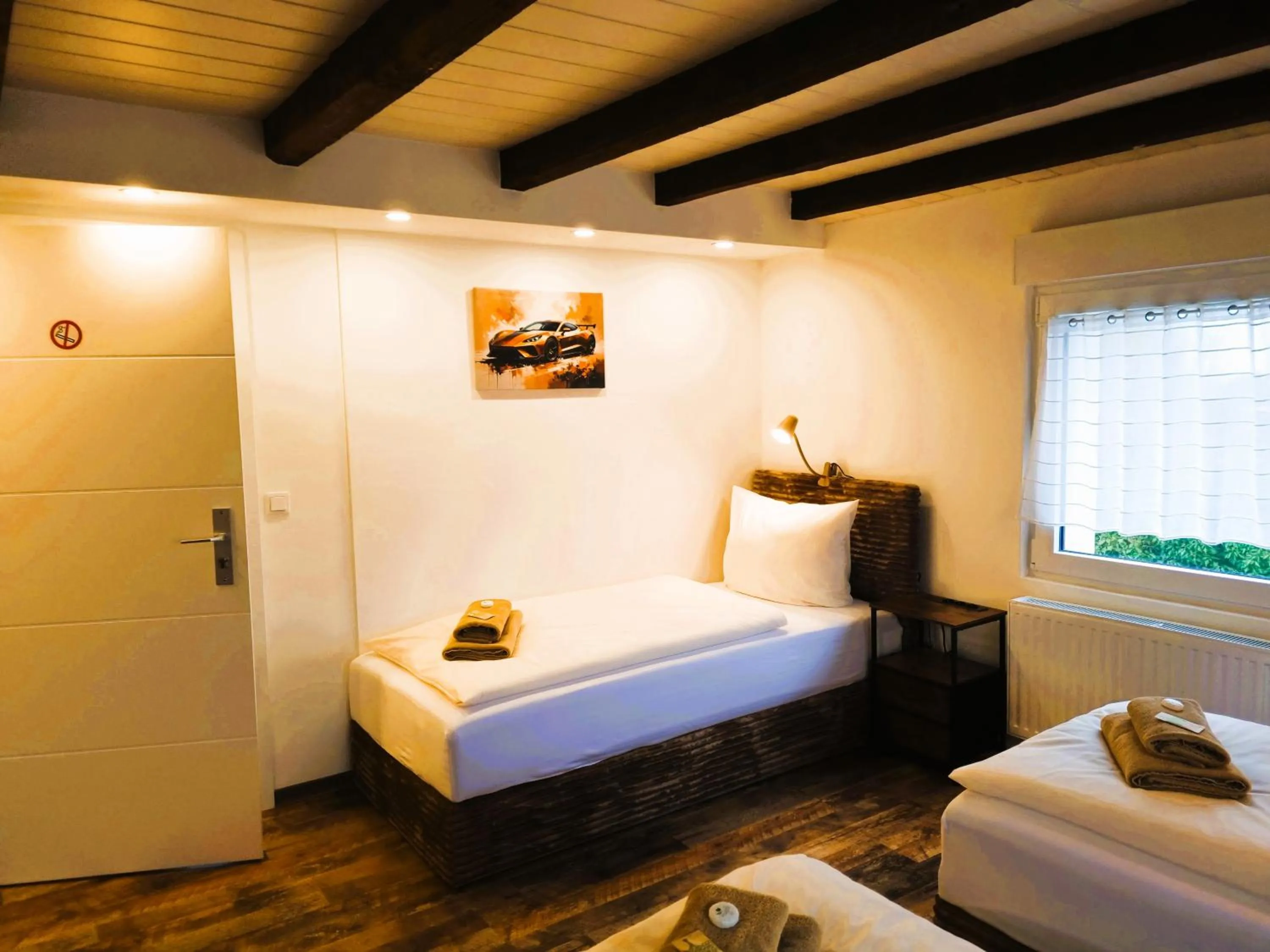 Bed in CJS Apartments - Chill or Drive am Nürburgring, new Box Spring Beds, new furniture, WLan, Spacious Rooms, Quiet Location