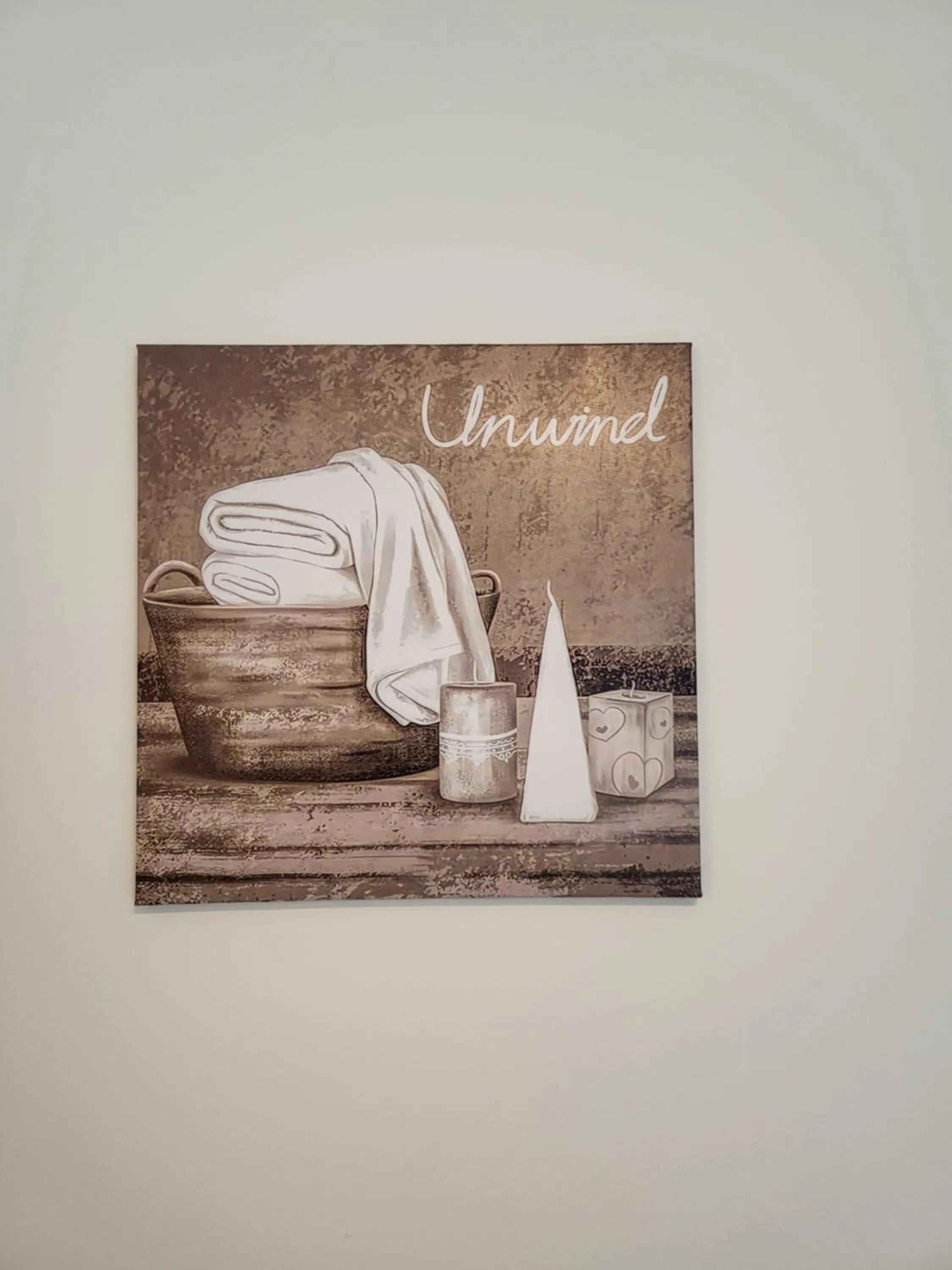 Decorative detail in CJS Apartments - Chill or Drive am Nürburgring, Free Parking, WLan, Spacious Rooms, Quiet Location