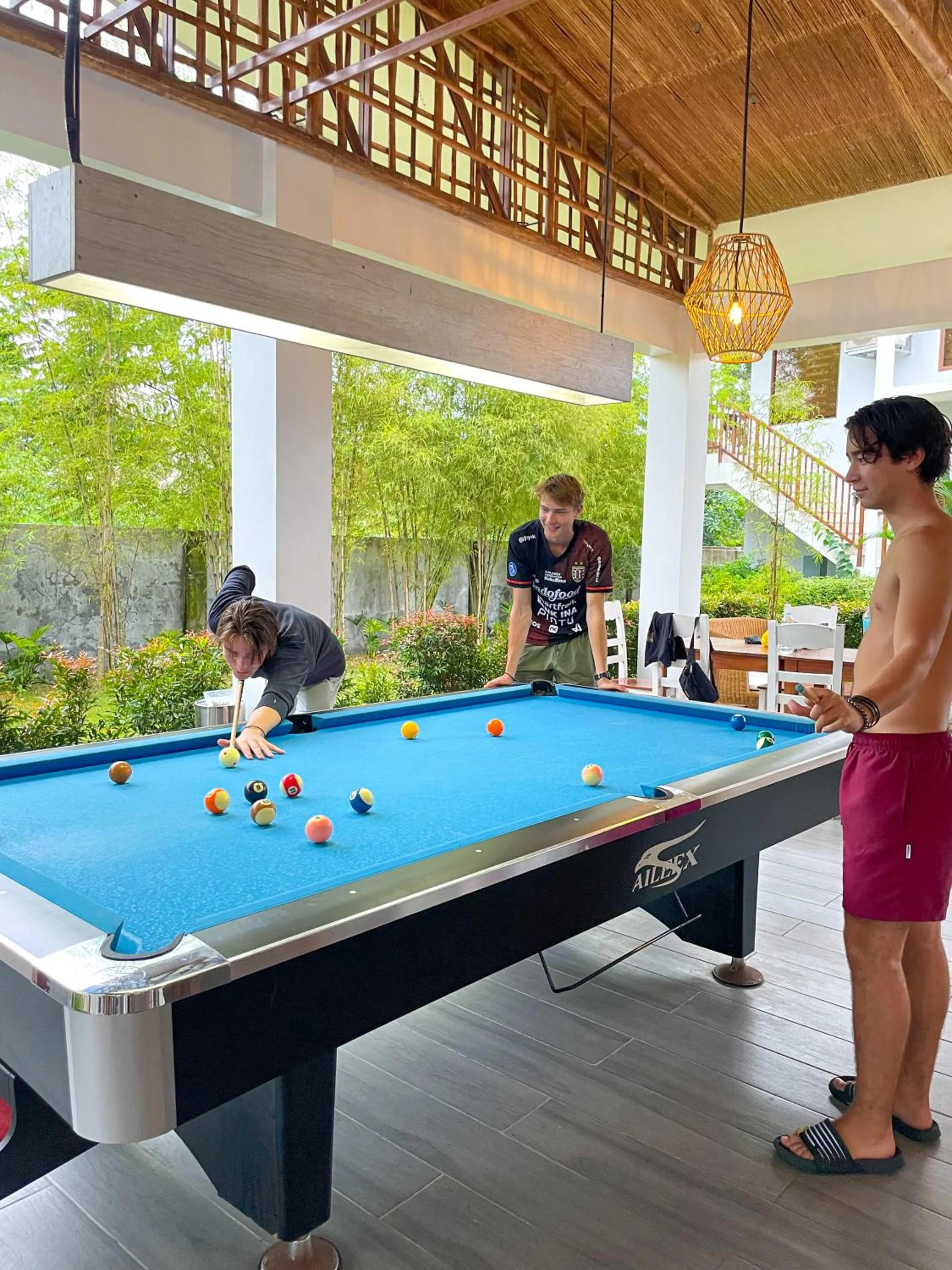 Billiard in Red Picnic Hostel Panglao