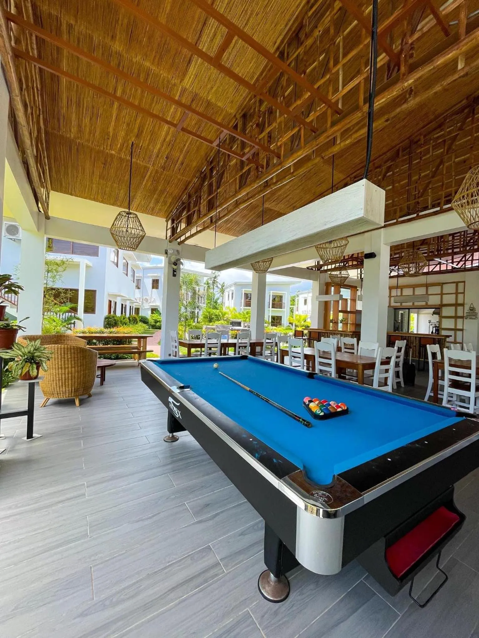 Billiard in Red Picnic Hostel Panglao