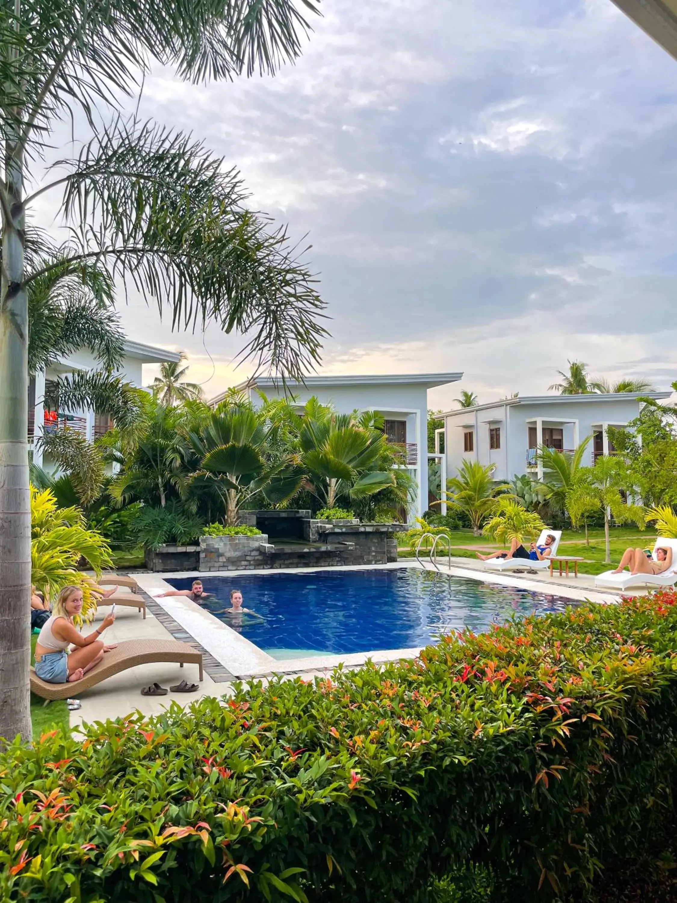 Swimming pool in Red Picnic Hostel Panglao Swimming pool in Red Picnic Hostel Panglao