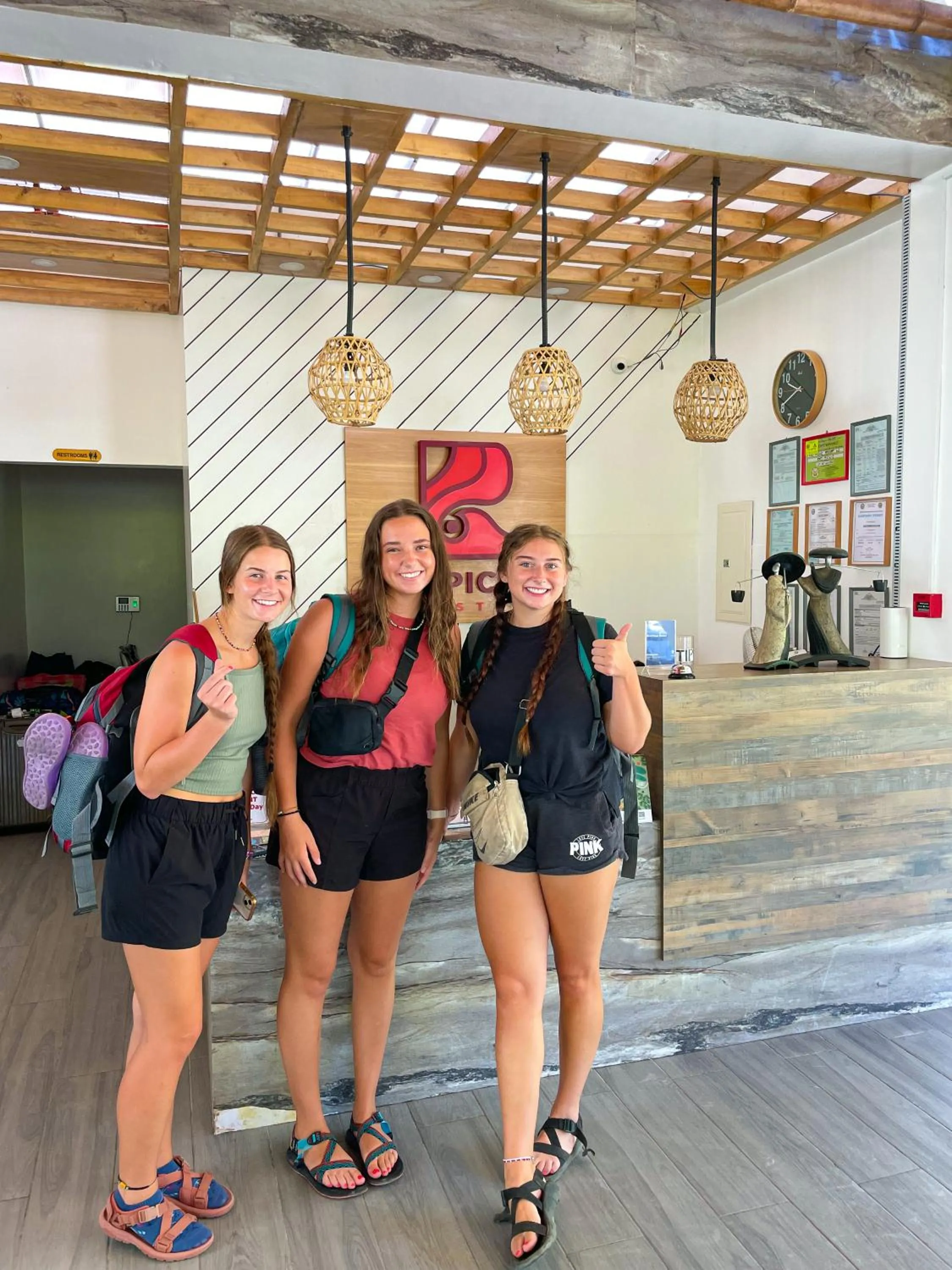 Lobby or reception in Red Picnic Hostel Panglao