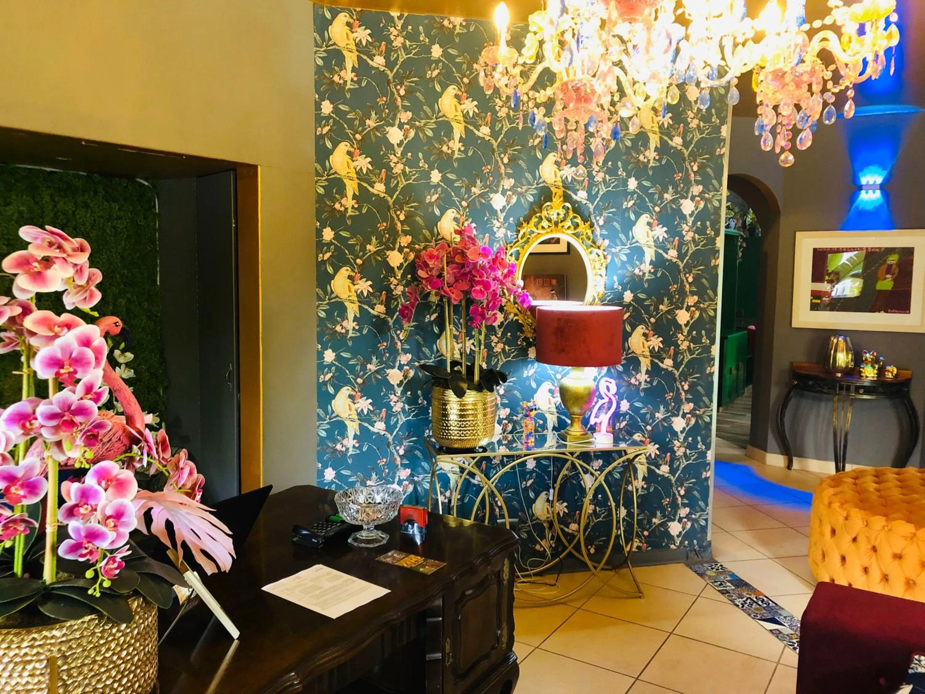 Lobby or reception in Grafiti Boutique Hotel