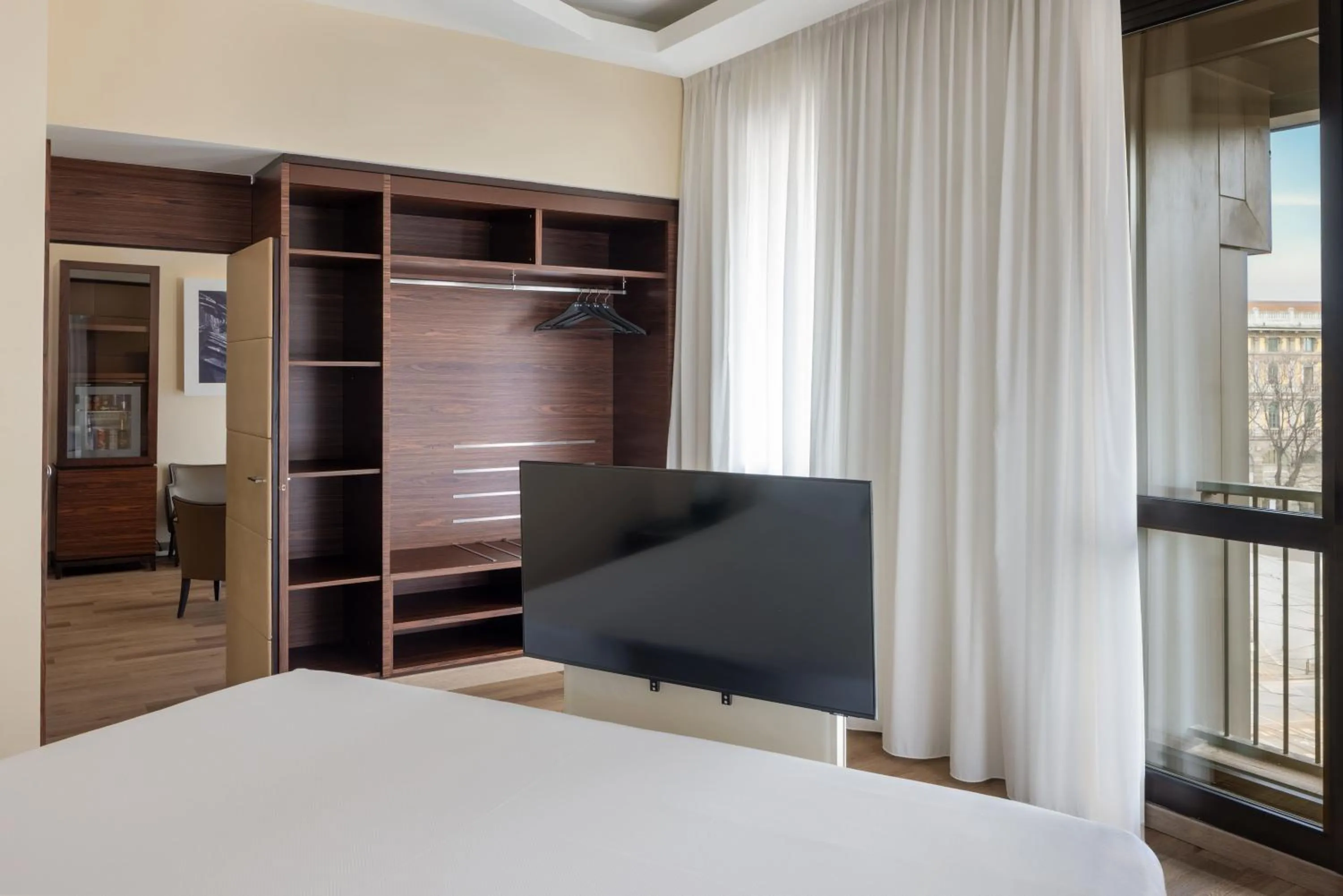 Bedroom, Bed in UNA Hotels Cusani Milano