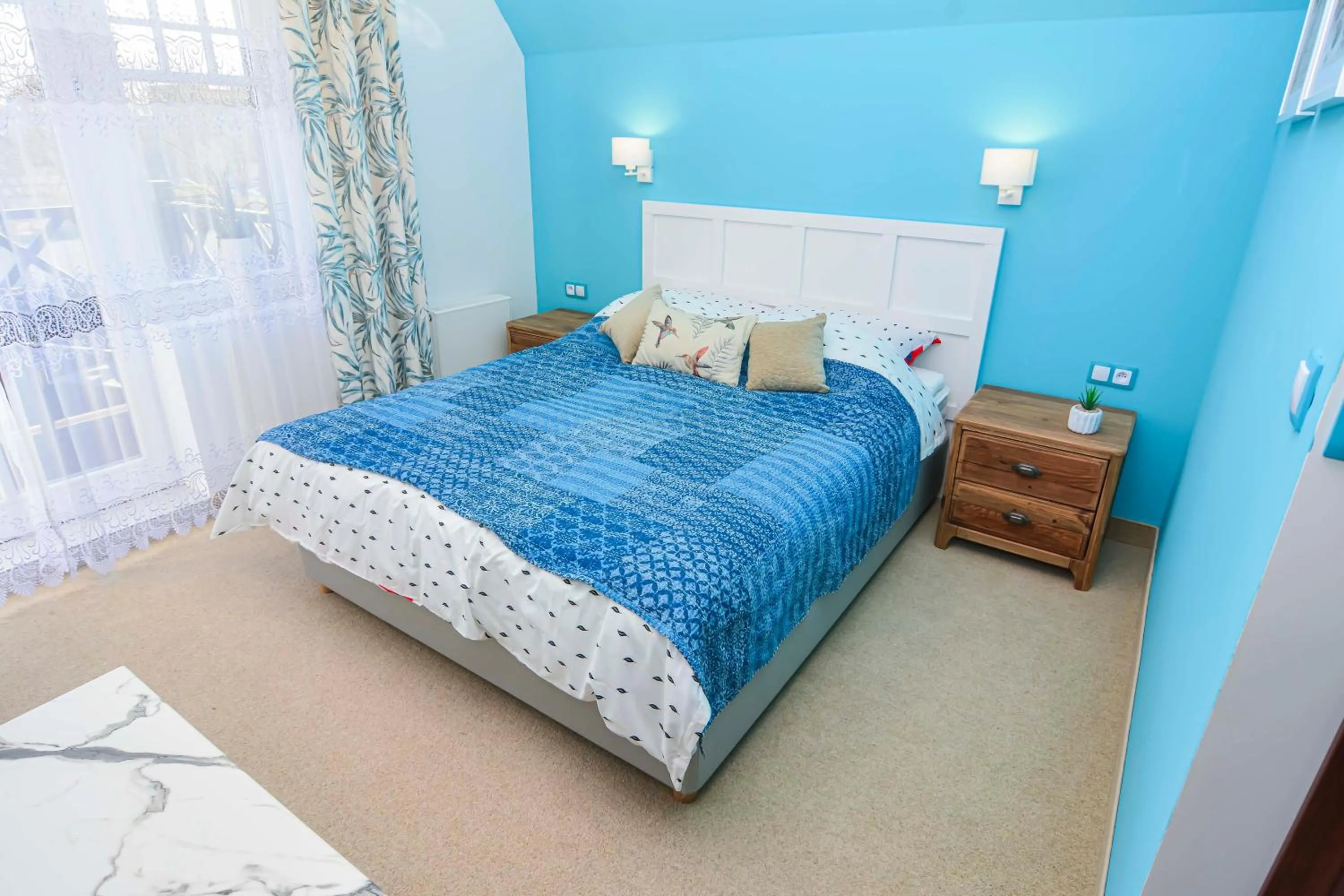 Bed in Willa Kashmir