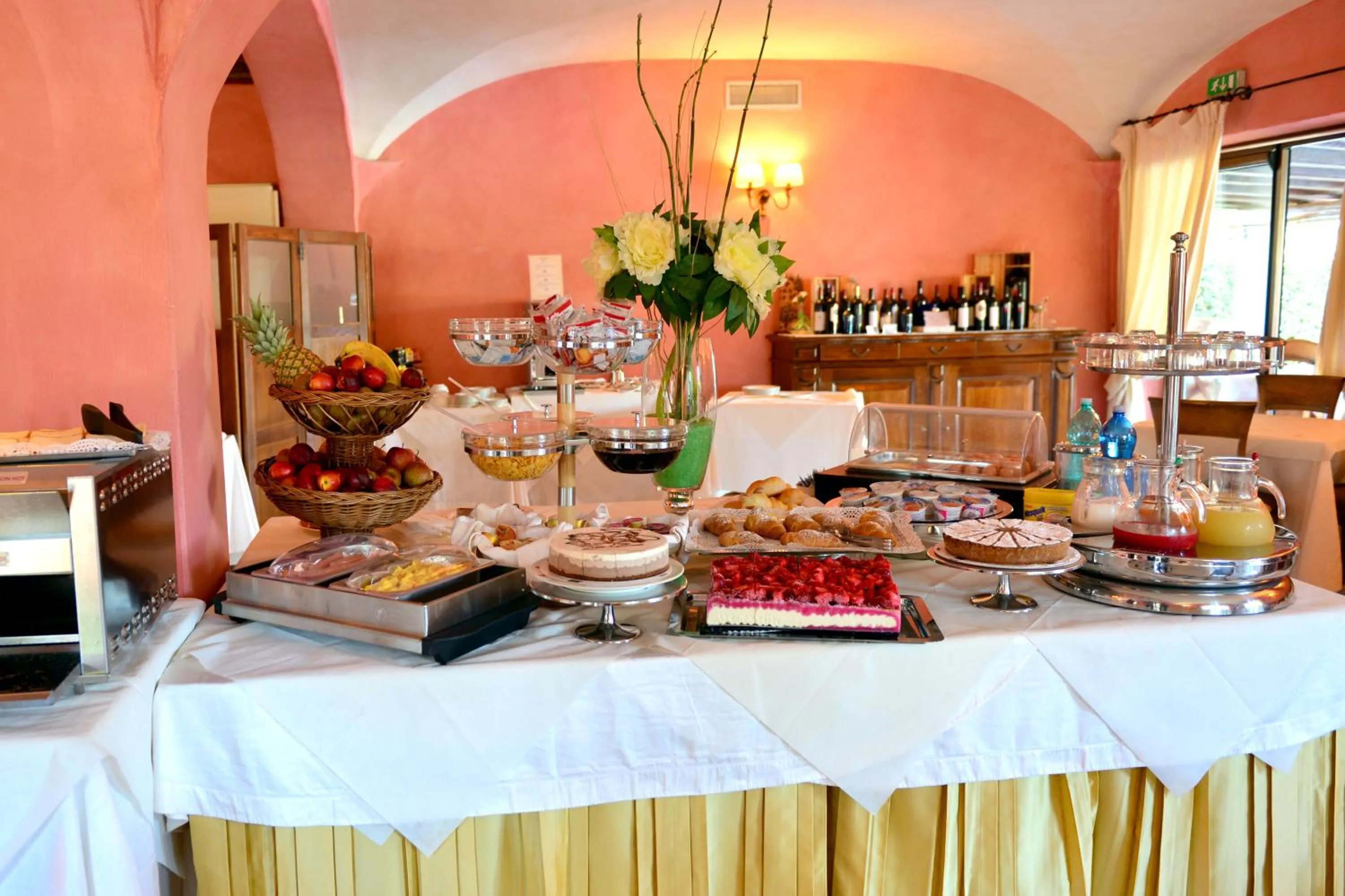 Restaurant/places to eat in Hotel Sa Contonera