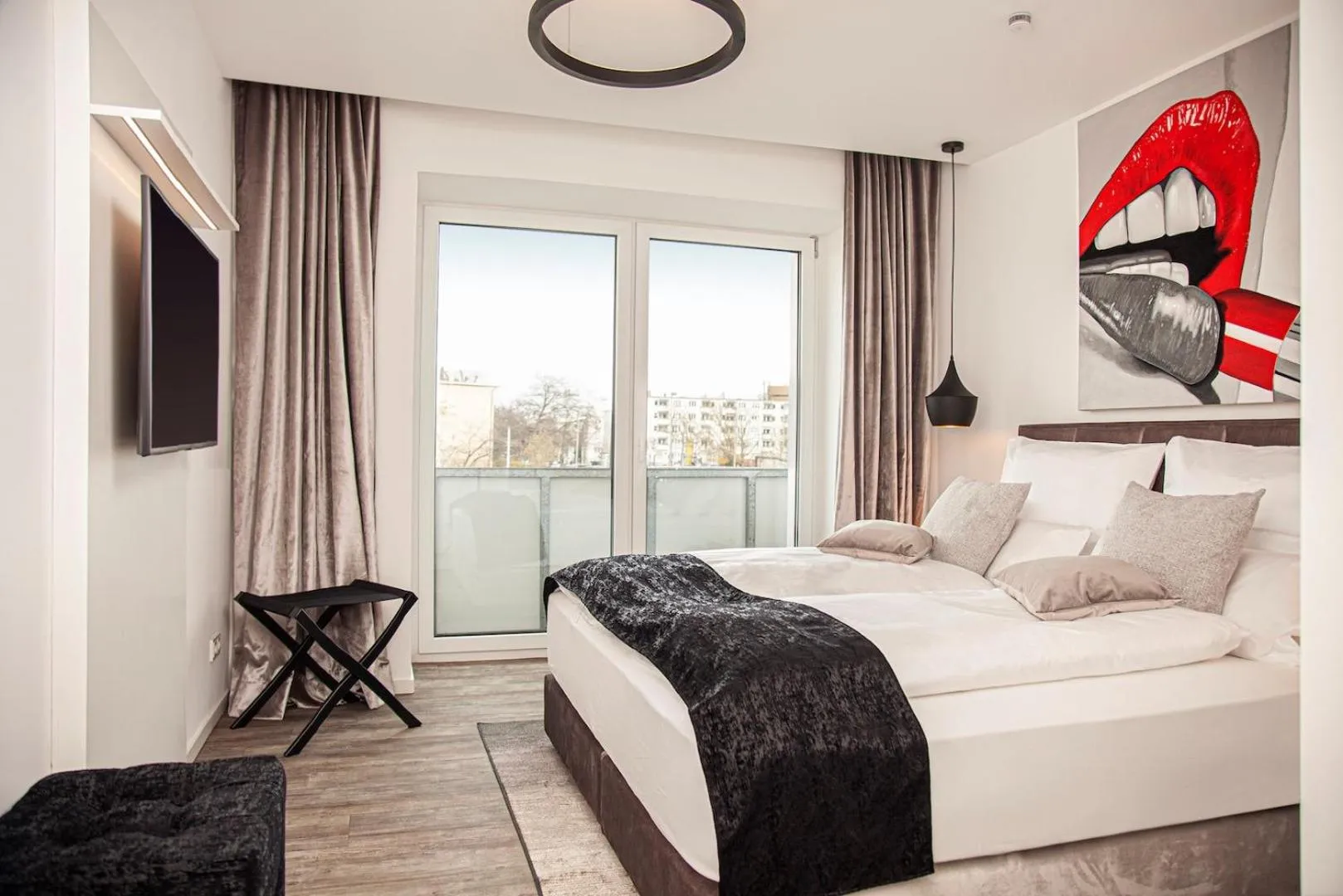 Photo of the whole room, Bed in The Faces Berlin Apartments