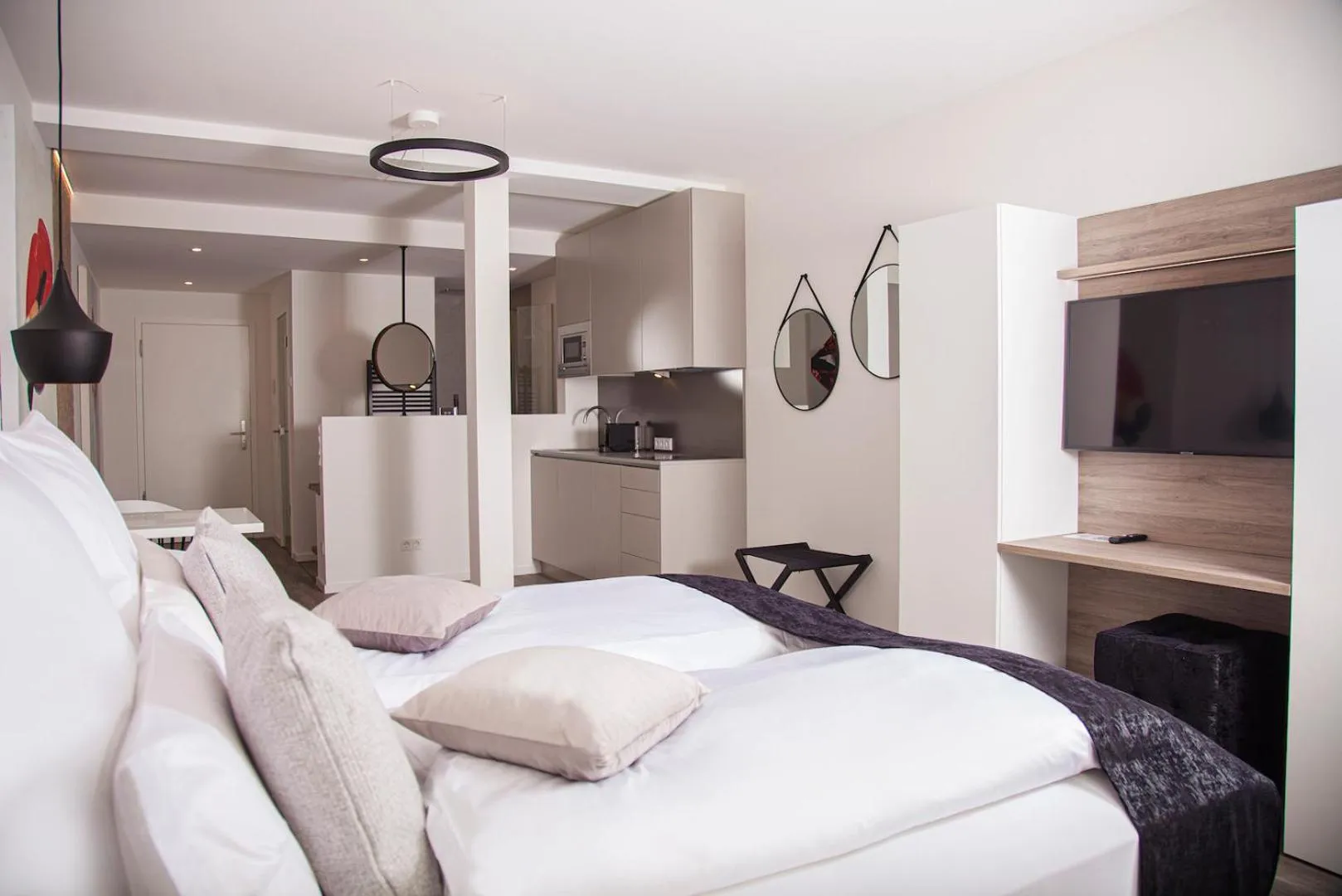 Photo of the whole room, Bed in The Faces Berlin Apartments