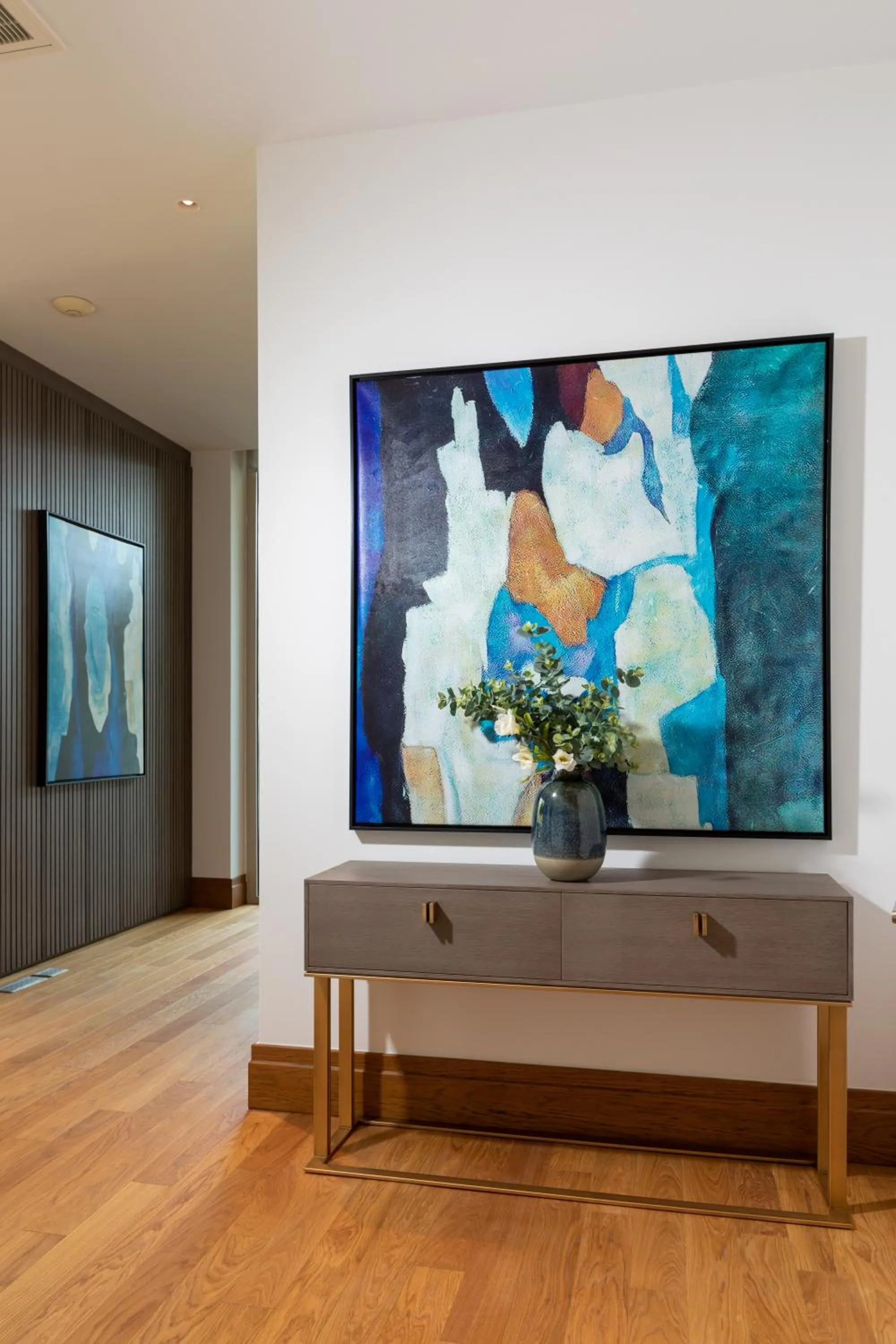 Decorative detail in Hiddenbay Teos Hotel