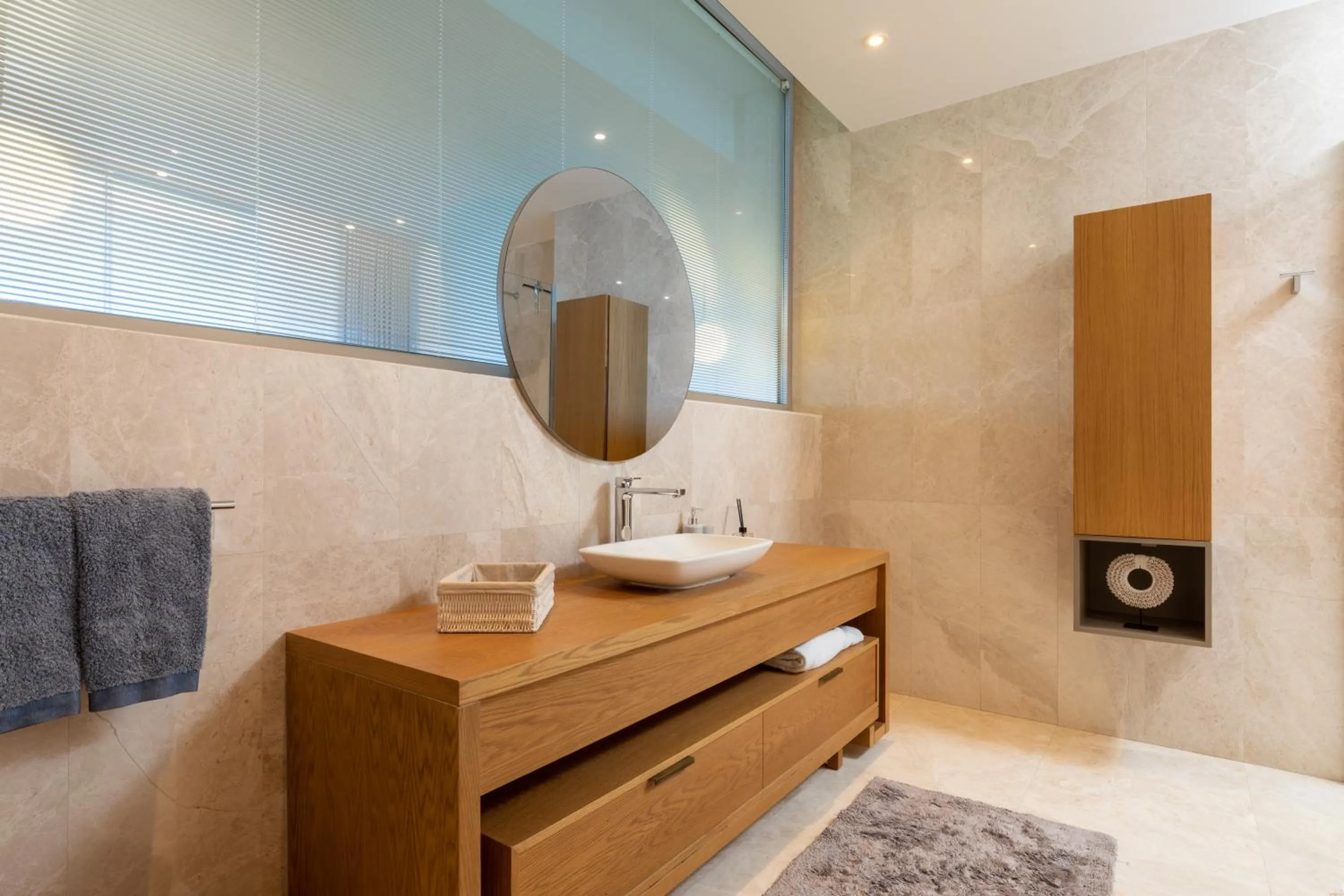 Bathroom in Hiddenbay Teos Hotel