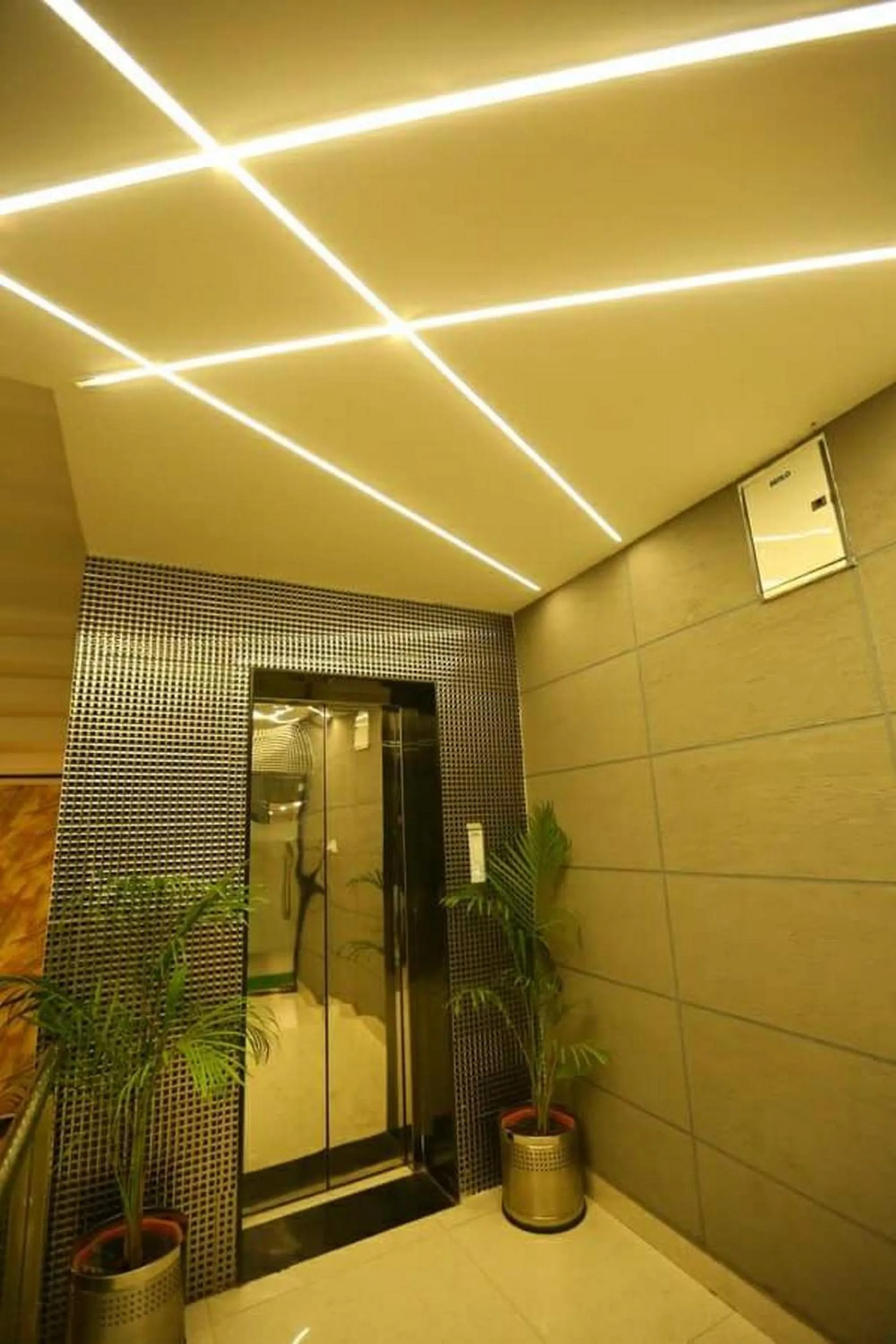 elevator in Hotel Eleven Heights ,Bhopal