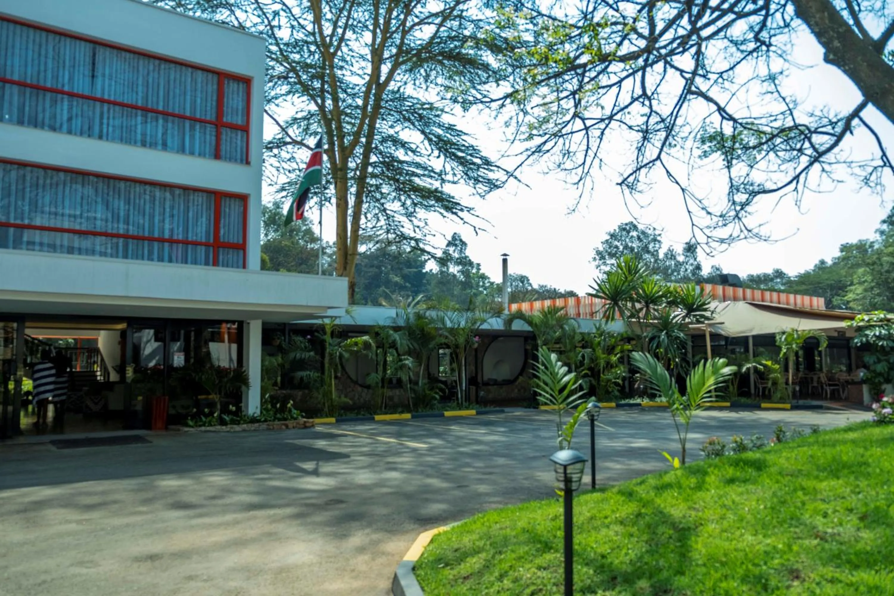 Property building in Hotel Boulevard Nairobi, City Centre CBD
