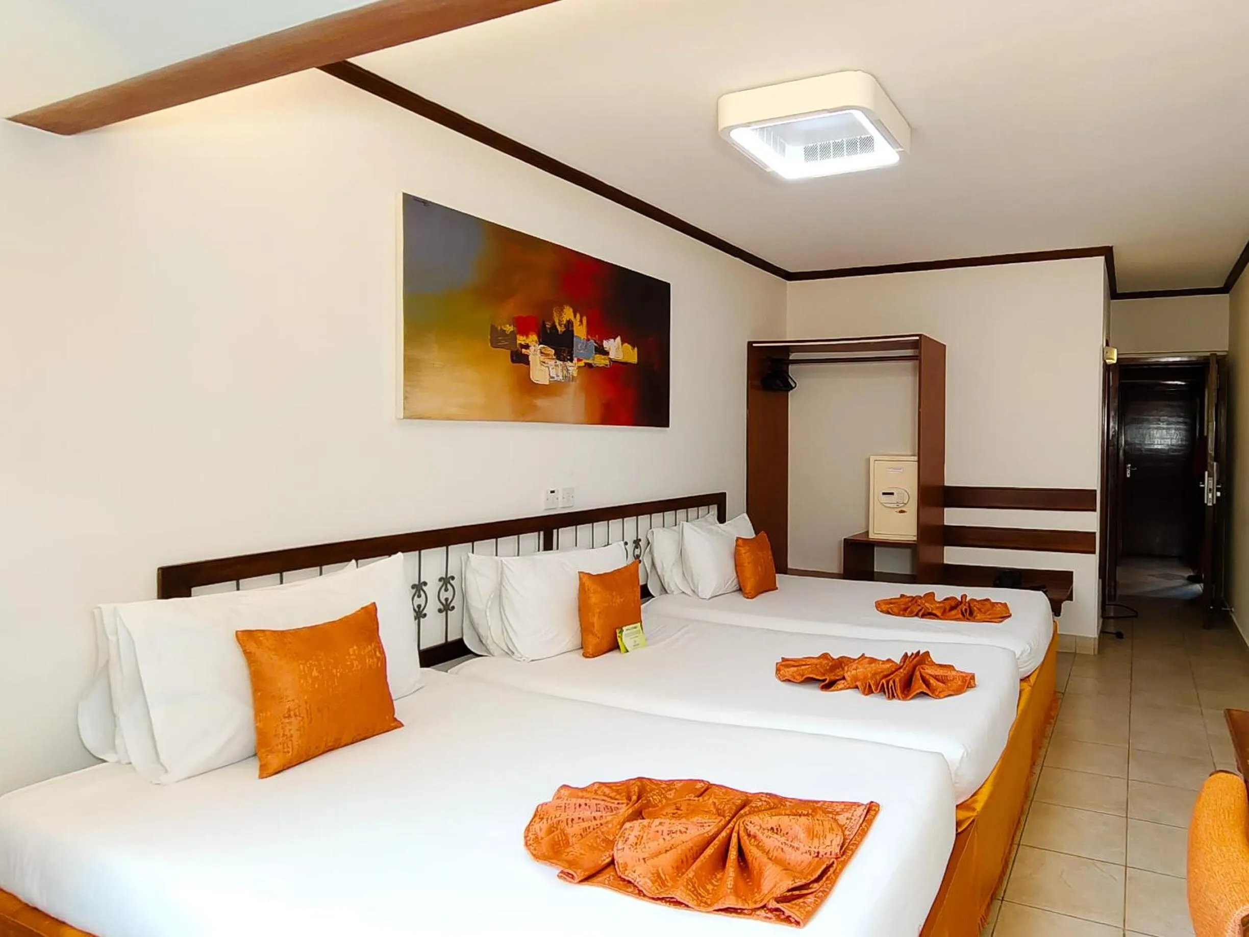 Bed in Hotel Boulevard Nairobi, City Centre CBD