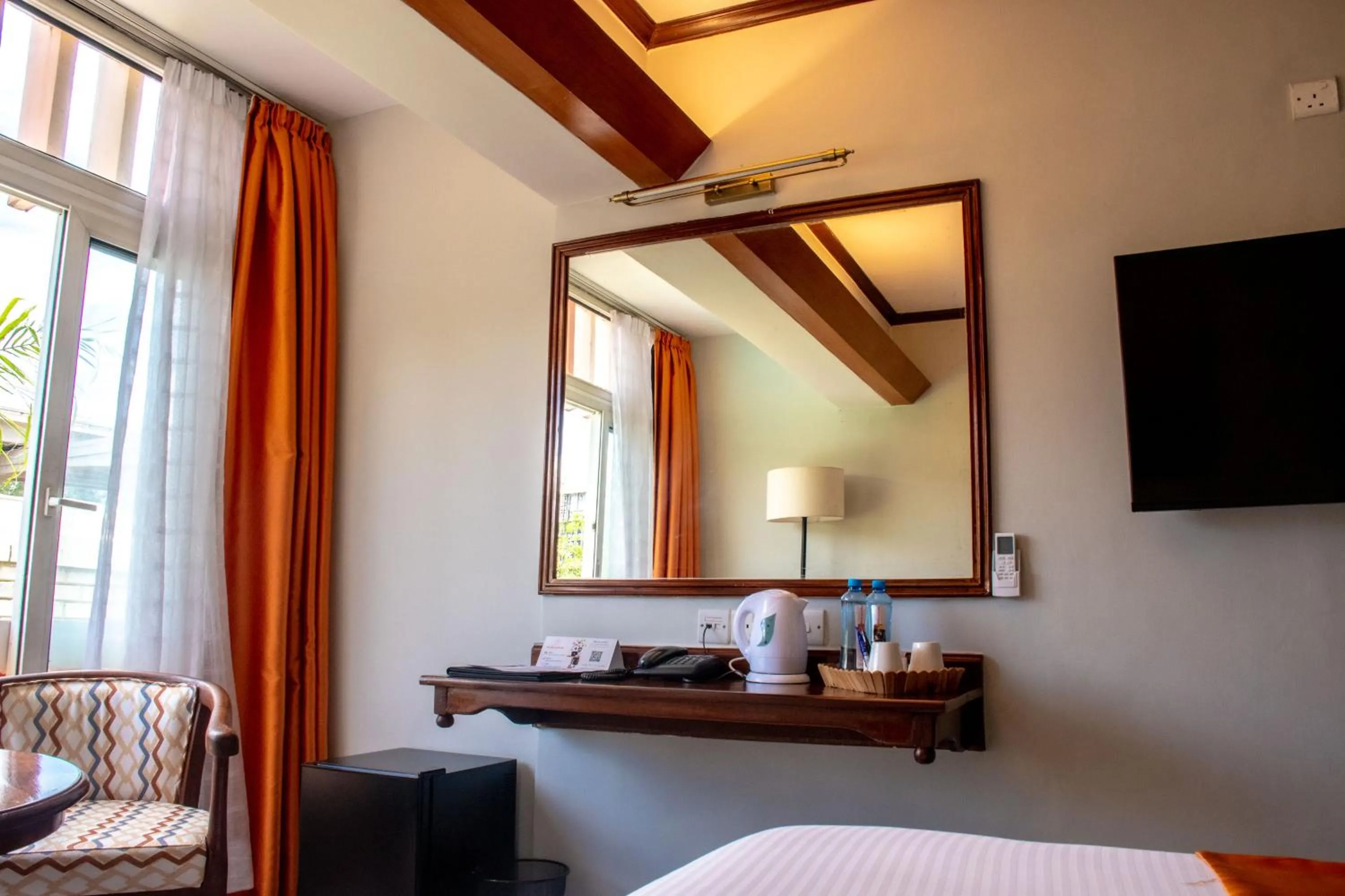 Bedroom, Bed in Hotel Boulevard Nairobi, City Centre CBD