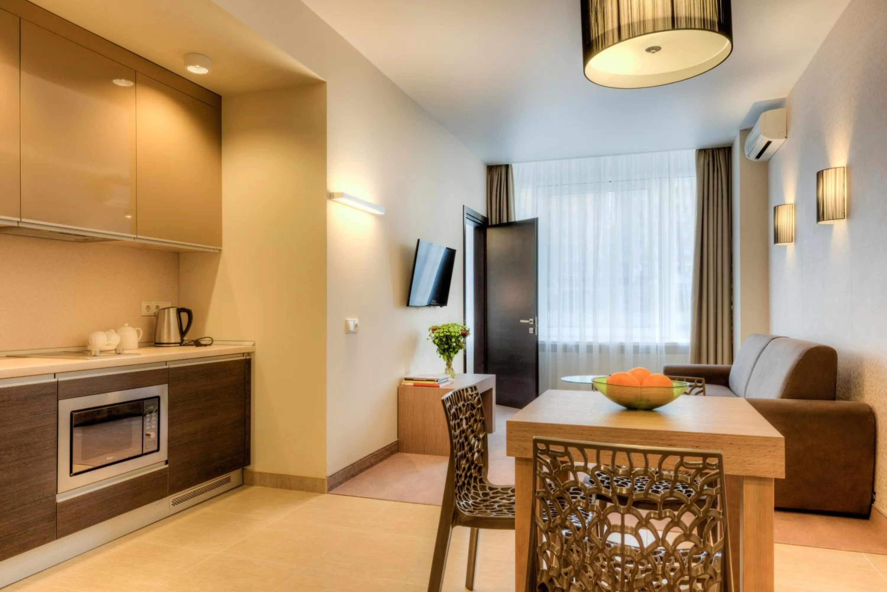 Dining area in Bon Apart