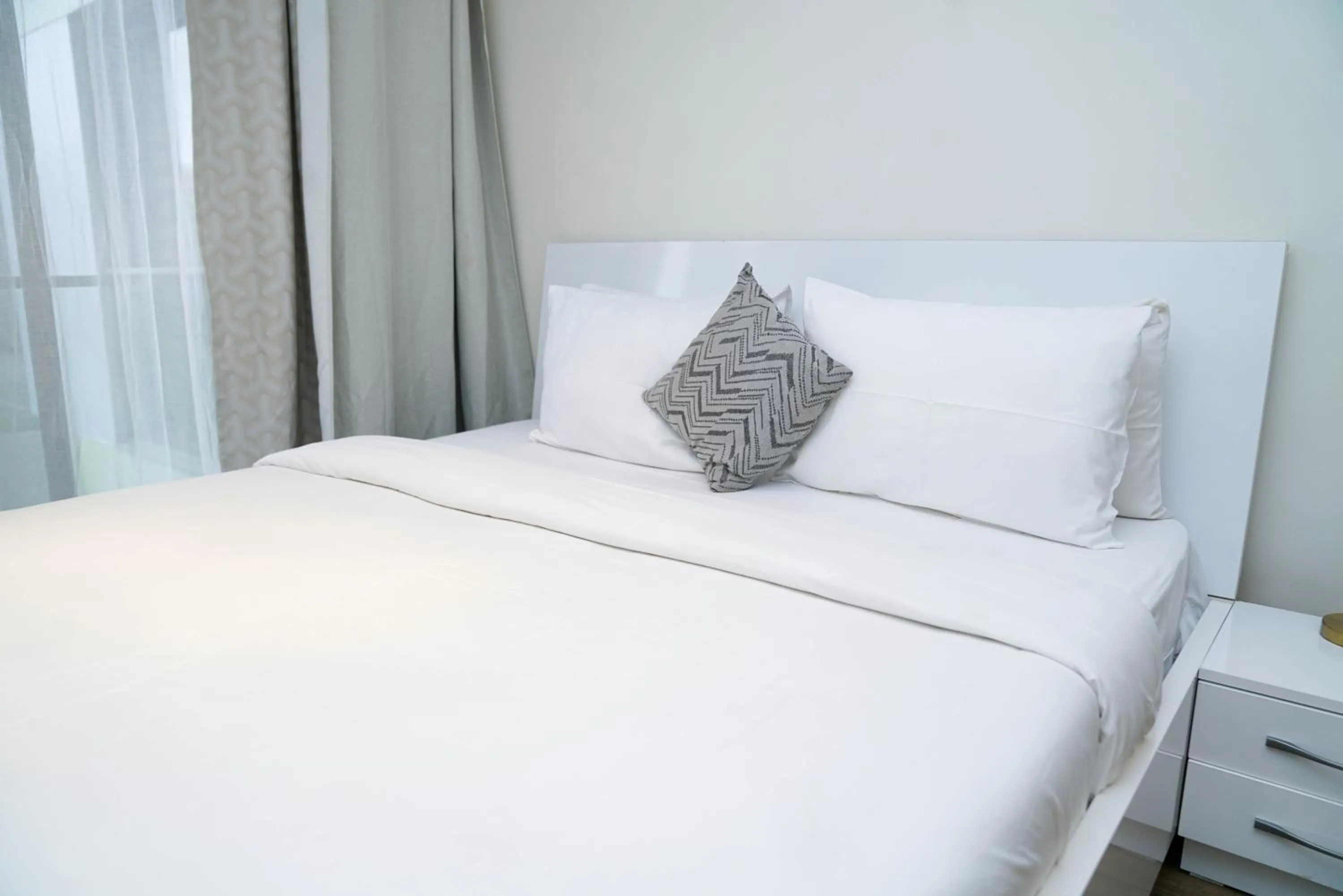 Bed in Accra Luxury Apartments @ Pearl