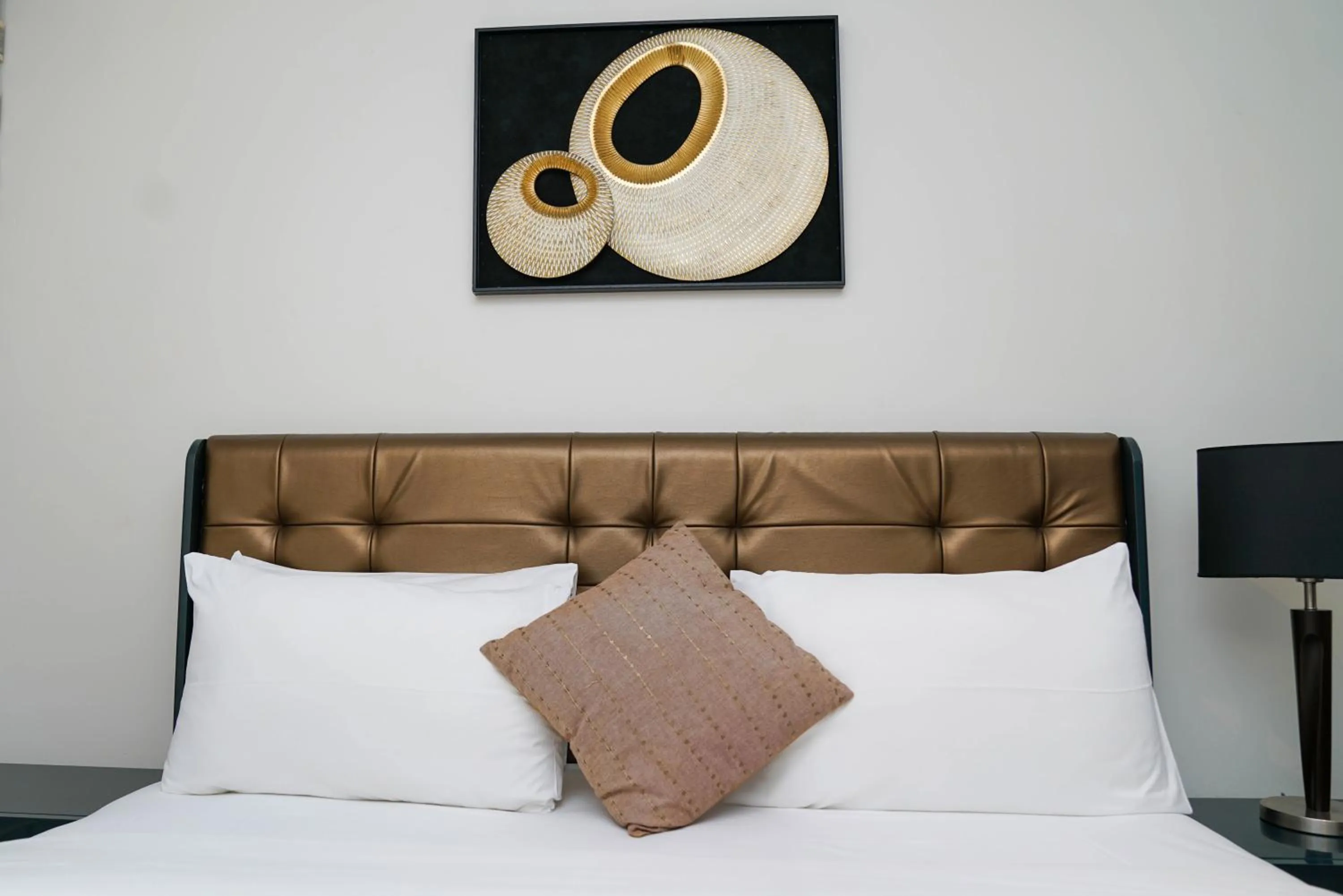 Bed in Accra Luxury Apartments @ Pearl