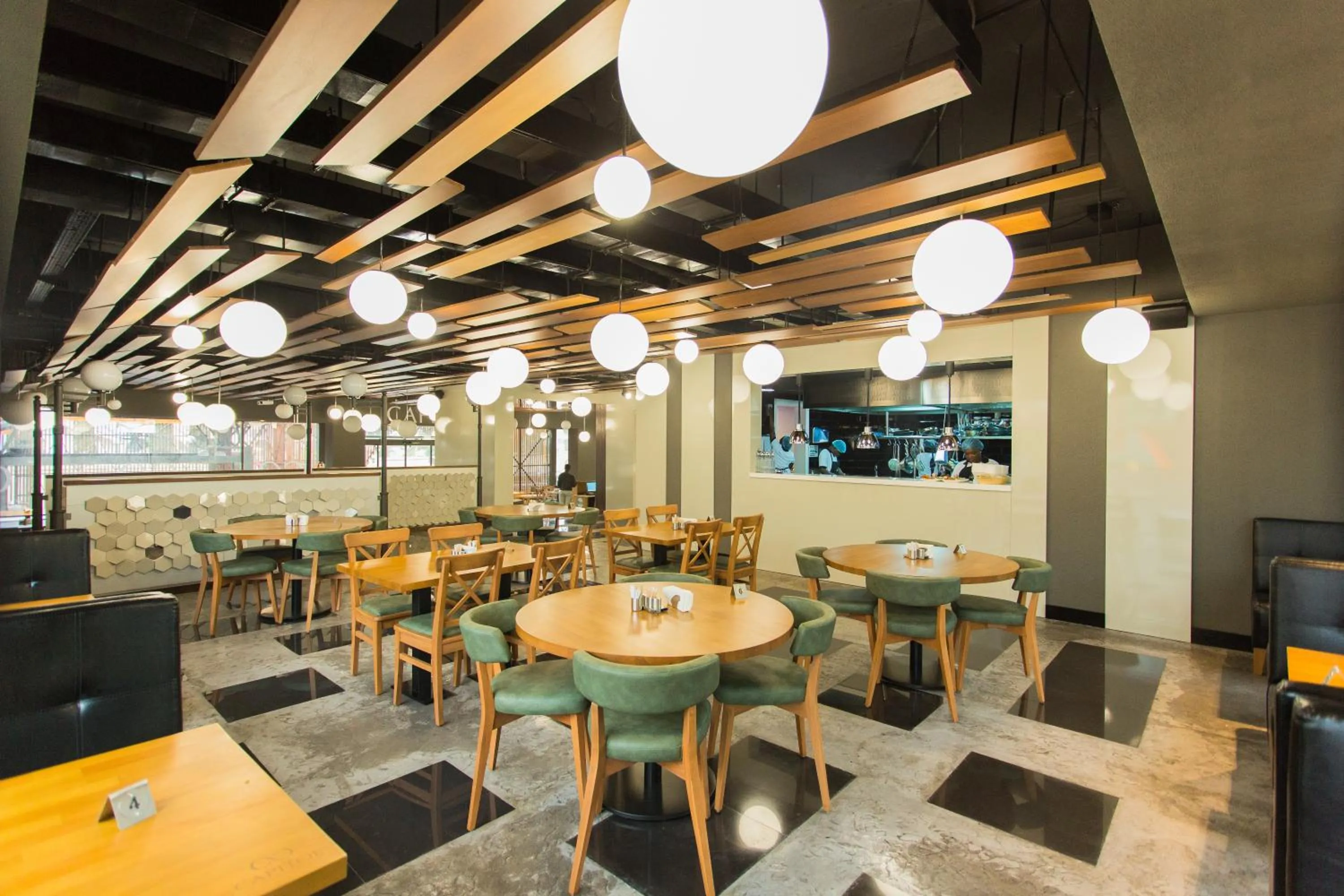 Restaurant/places to eat in Accra Luxury Apartments @ Pearl