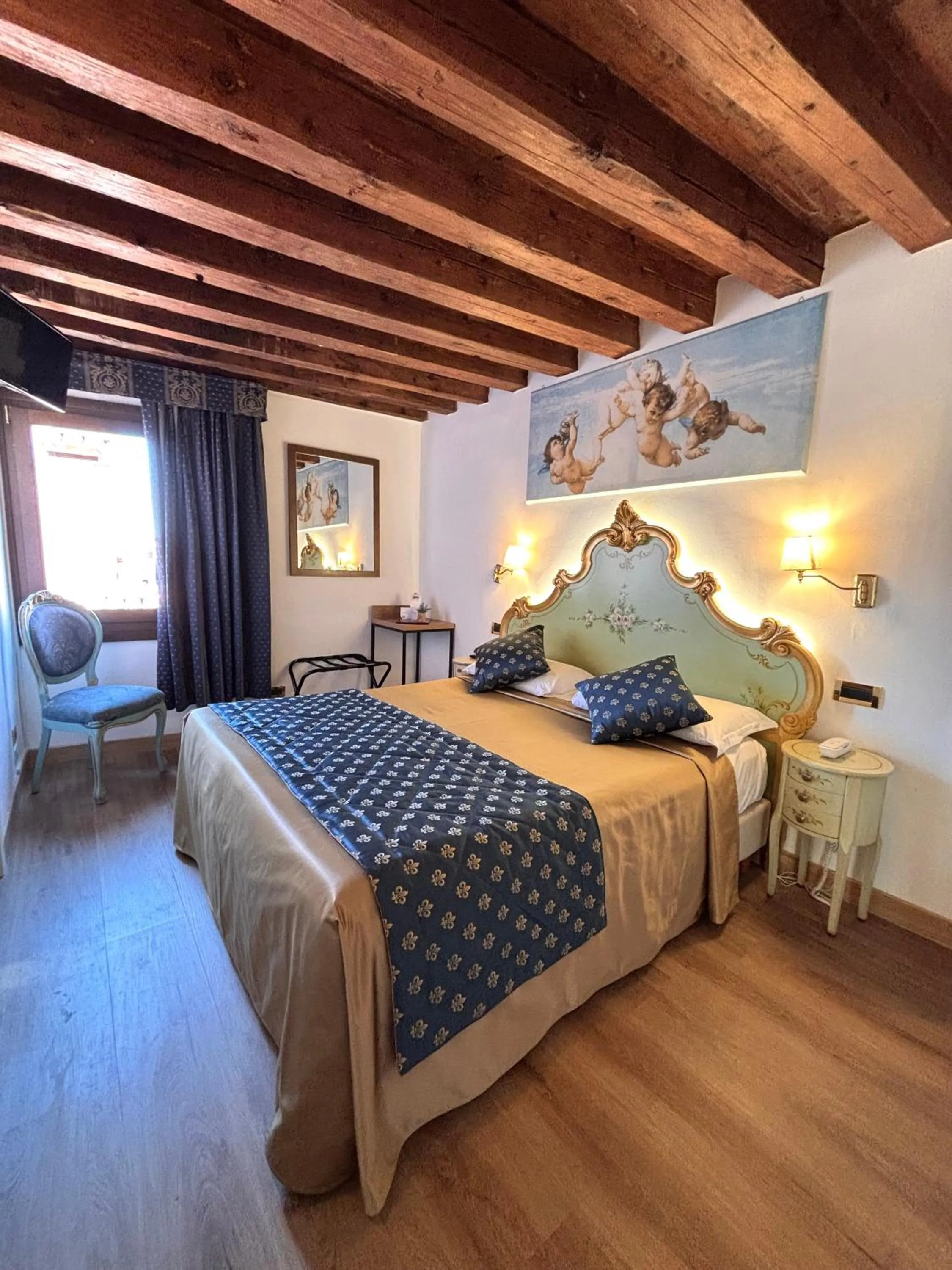 Bed in Hotel al Graspo de Ua