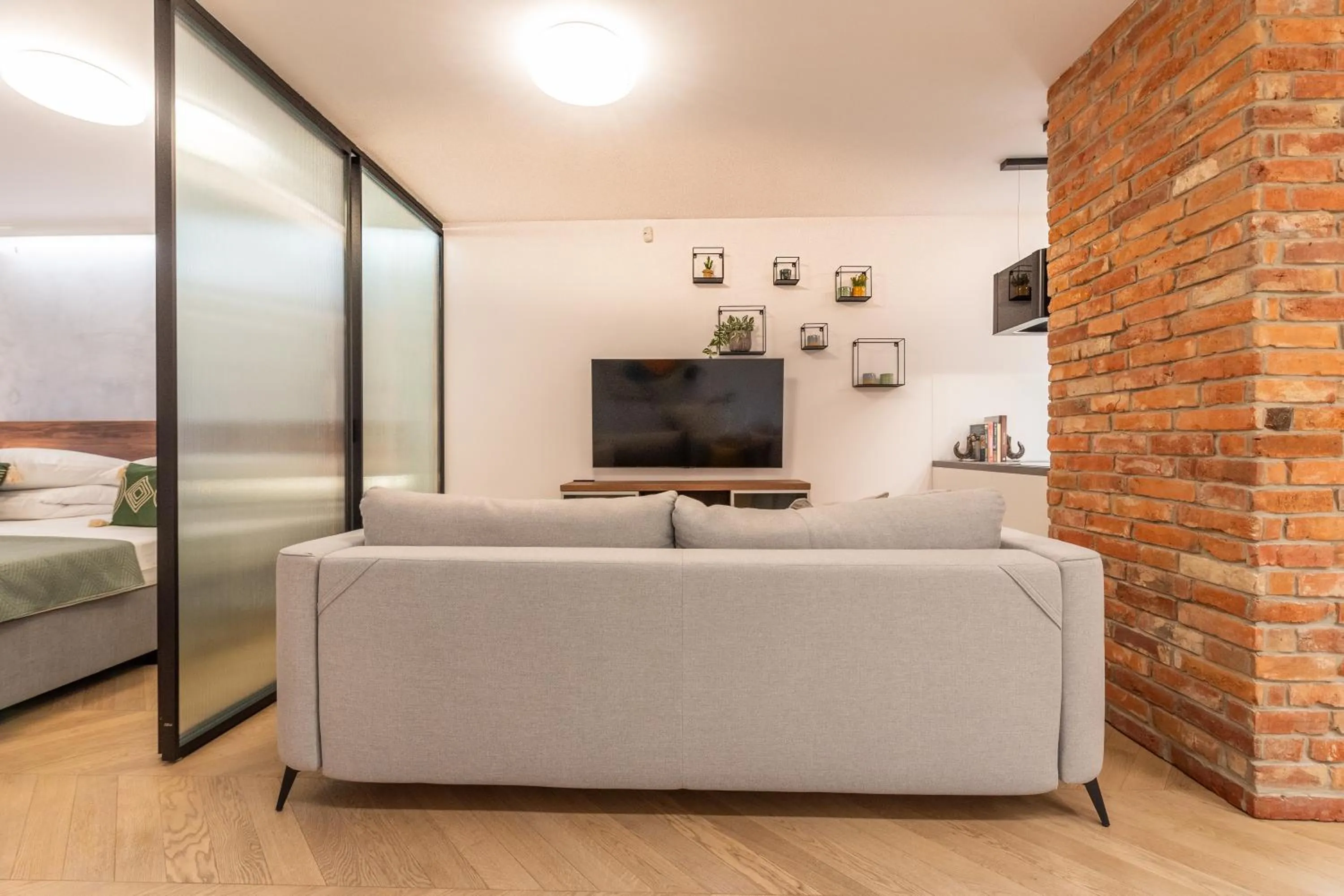 Living room, Bed in City Lights Kazimierz