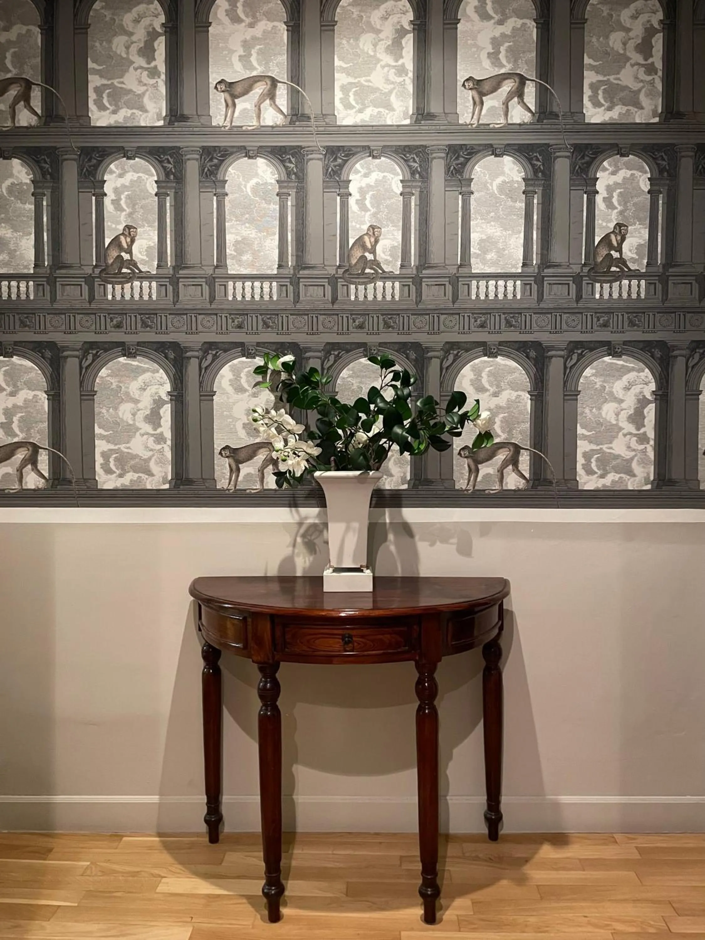 Decorative detail in Residenza dei Pucci