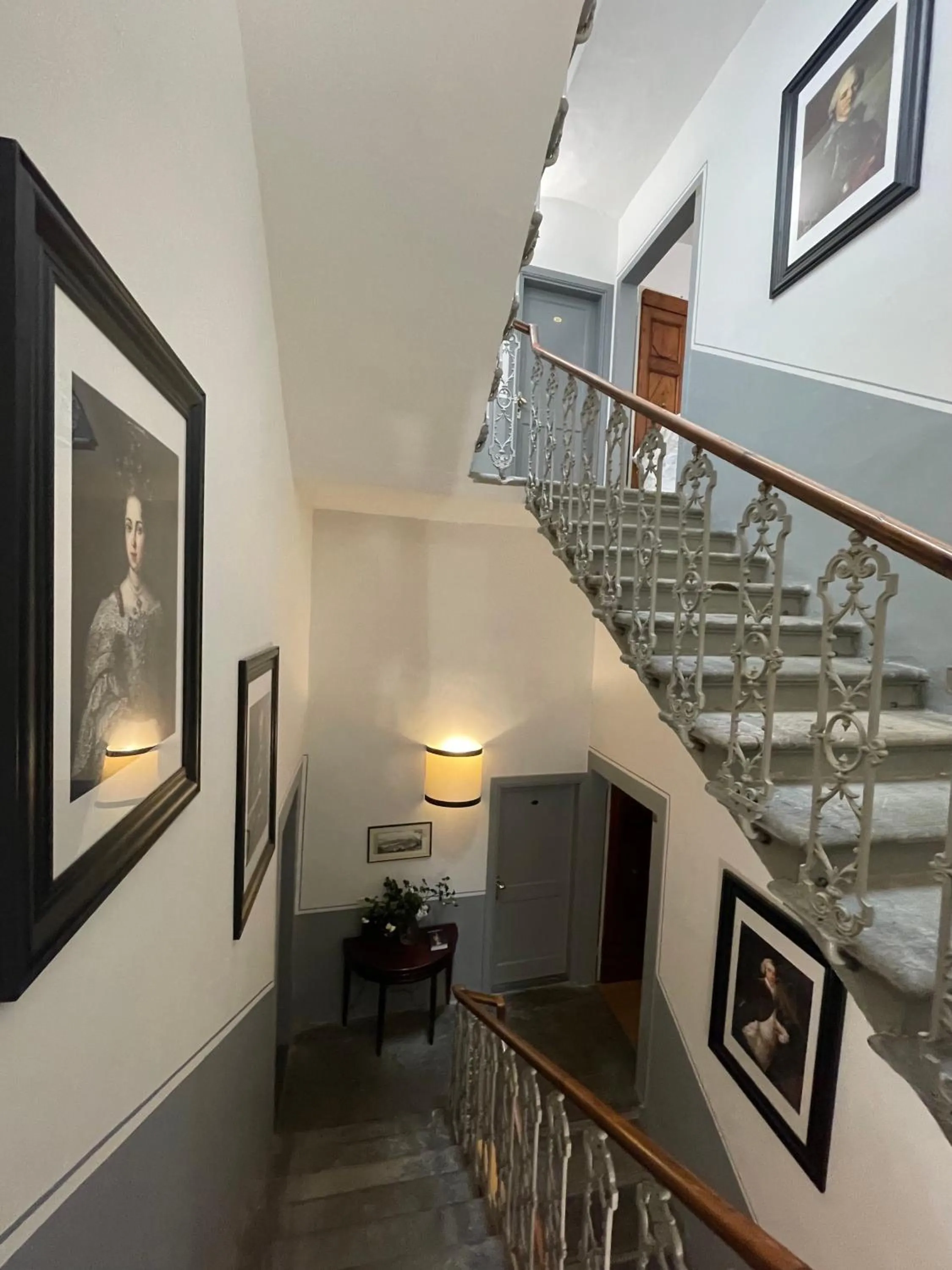 hair dresser in Residenza dei Pucci