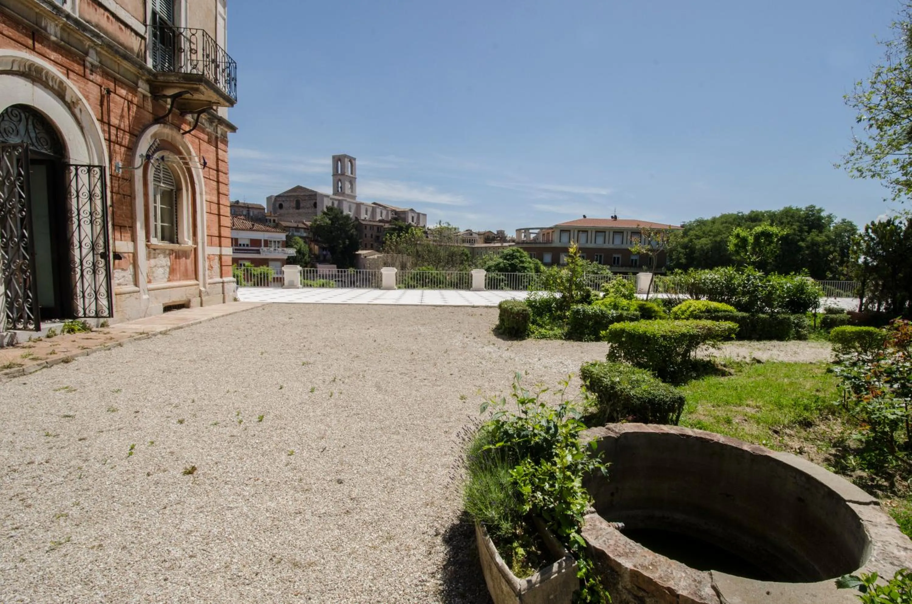 Garden in Hotel Iris
