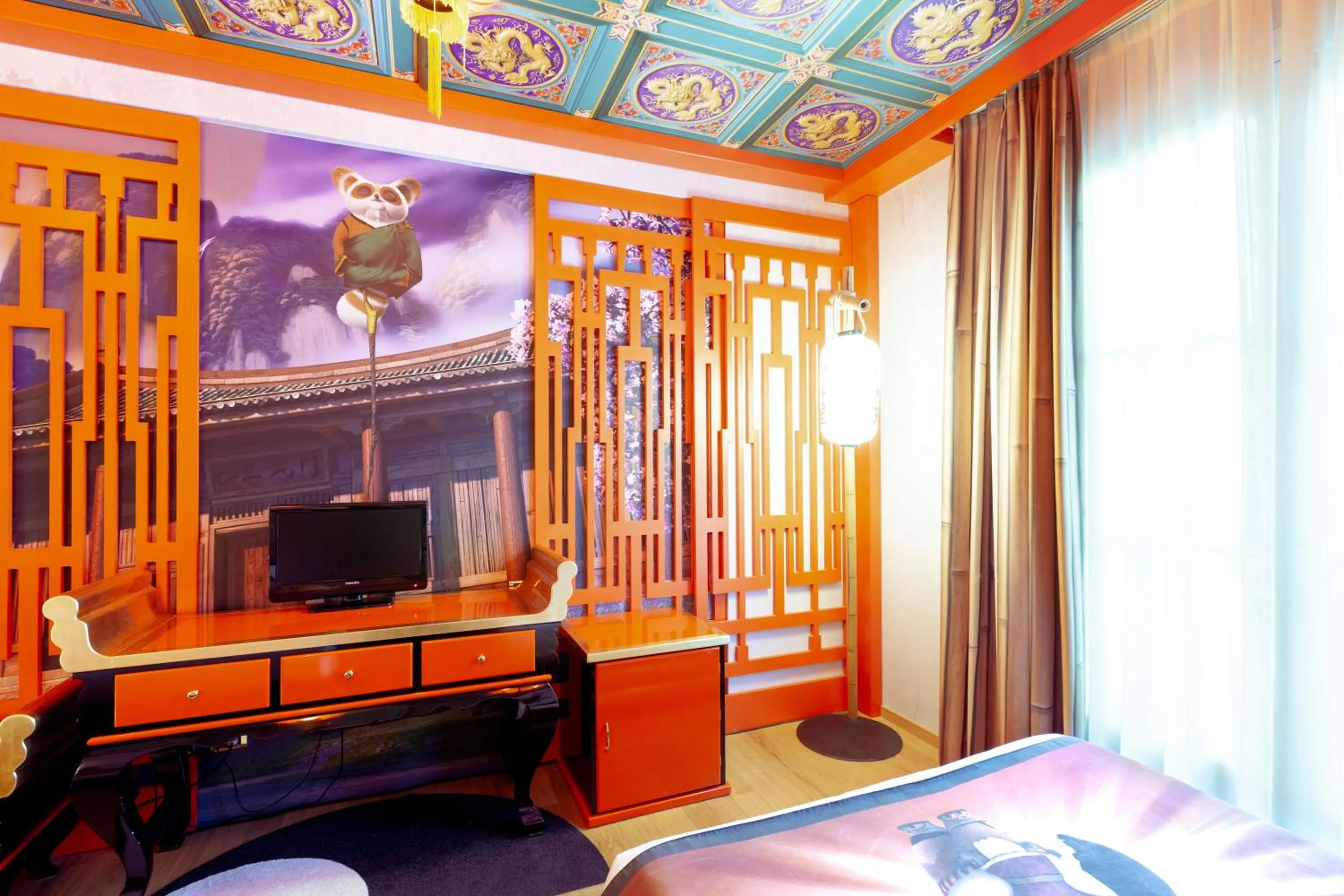 Bedroom in Gardaland Hotel