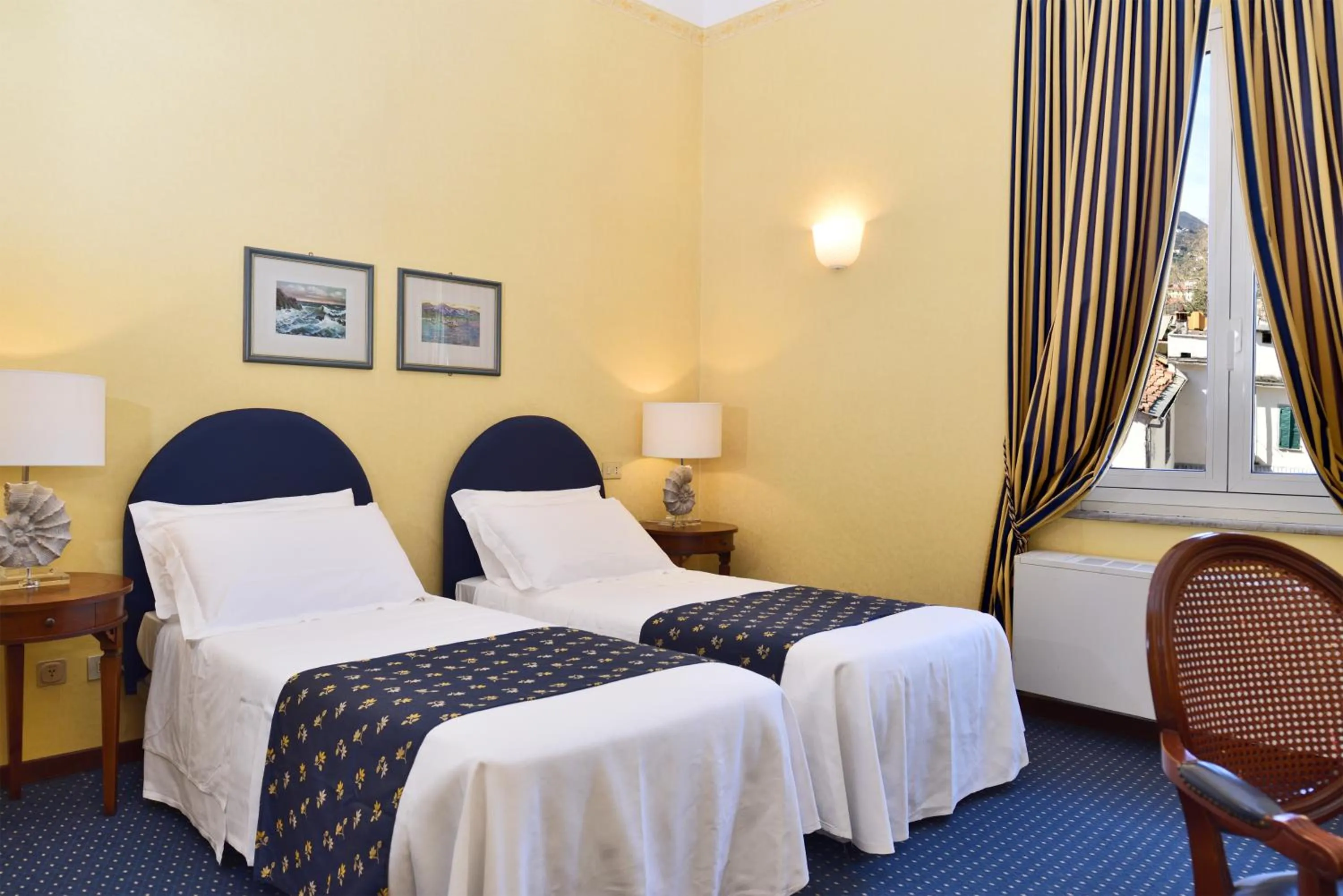 Bed in Hotel Firenze e Continentale