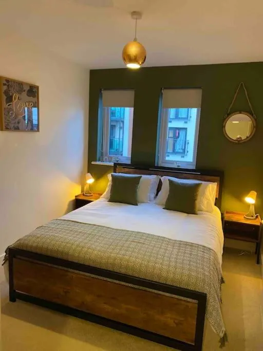 Bed in Luxury 2 Bedroom waterfront apartment with balcony