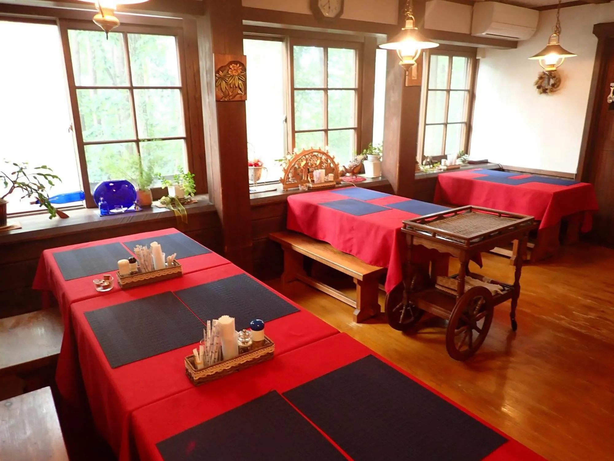 Dining area, Bed in Pension Belnina