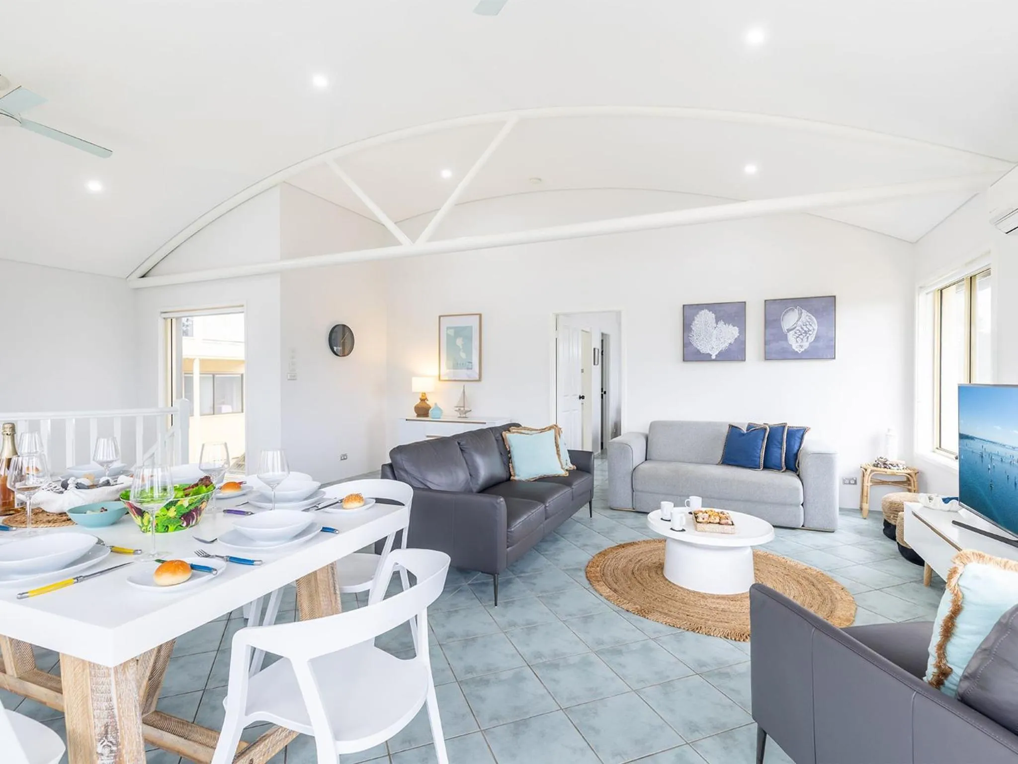 Dining area in Baia Villa air con WiFi and views of Fingal Beach