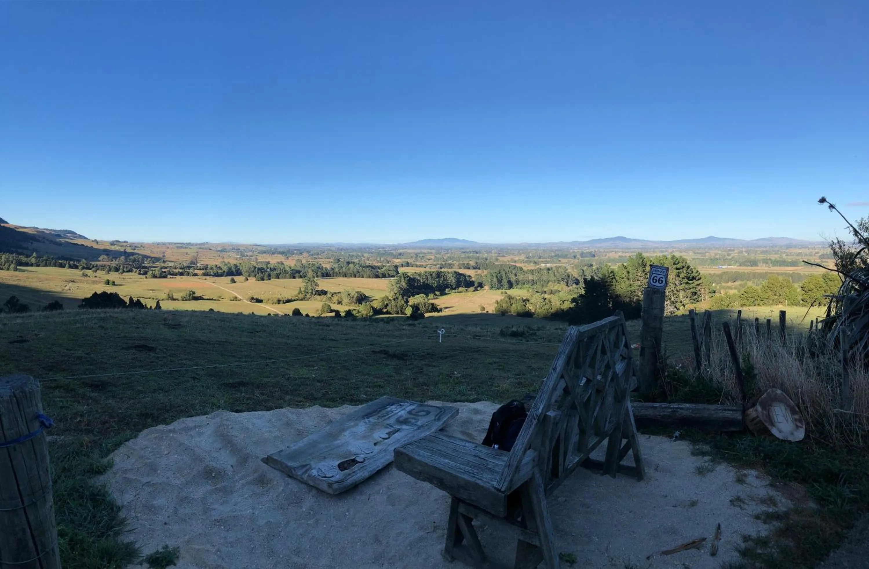 Hiking in Cosy Country Stay B&B