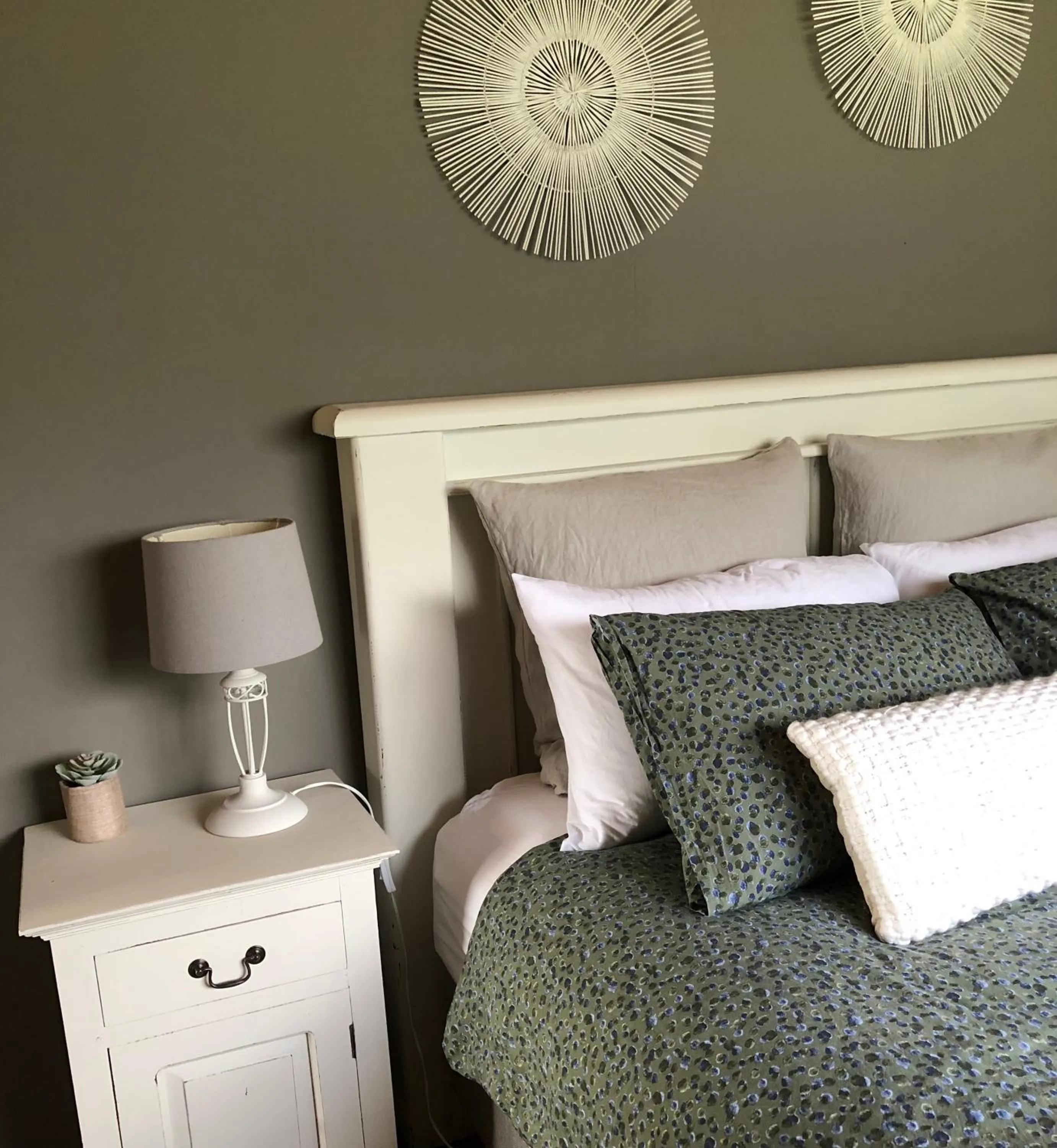 Bed in Cosy Country Stay B&B