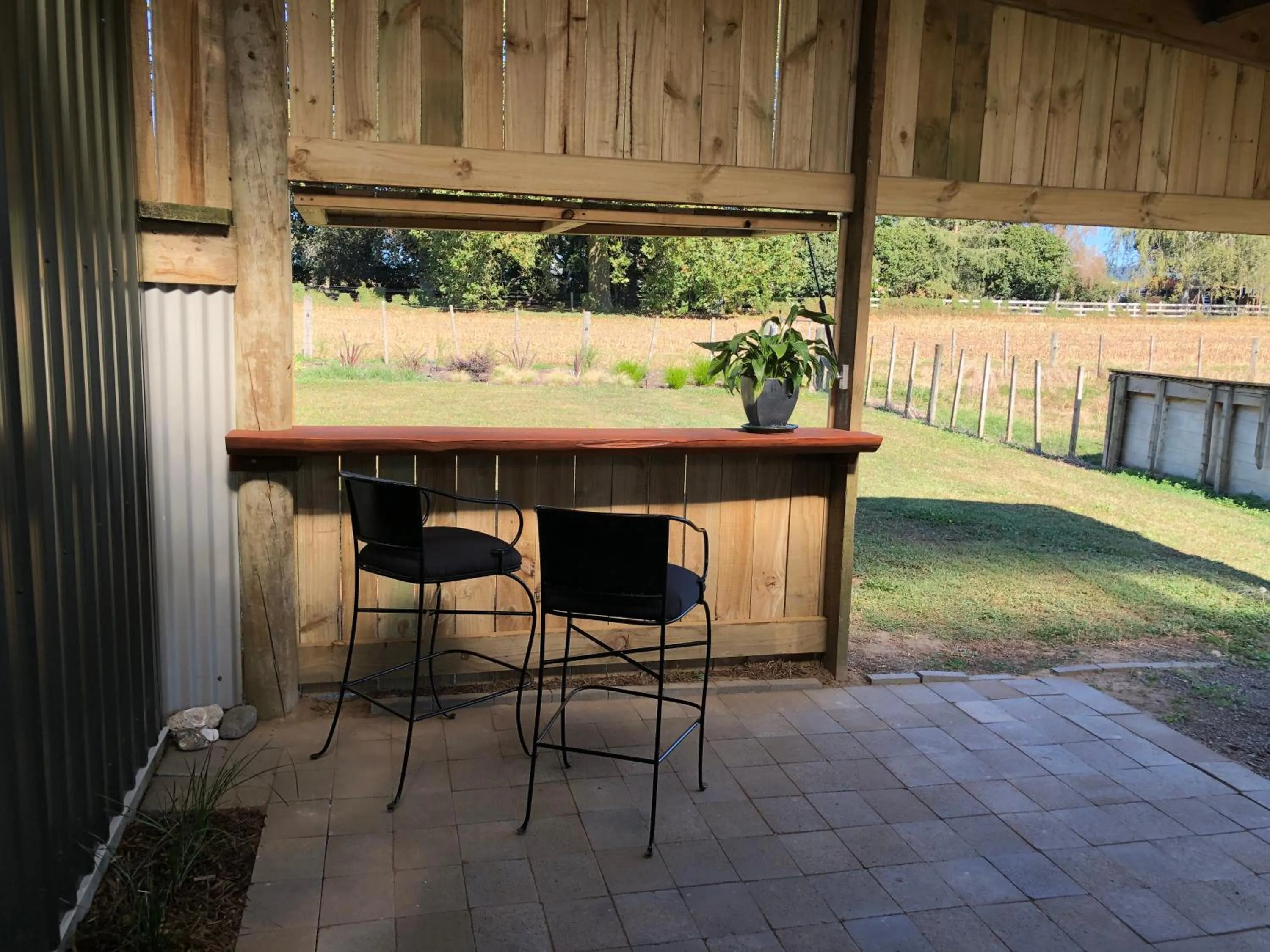 BBQ facilities in Cosy Country Stay B&B