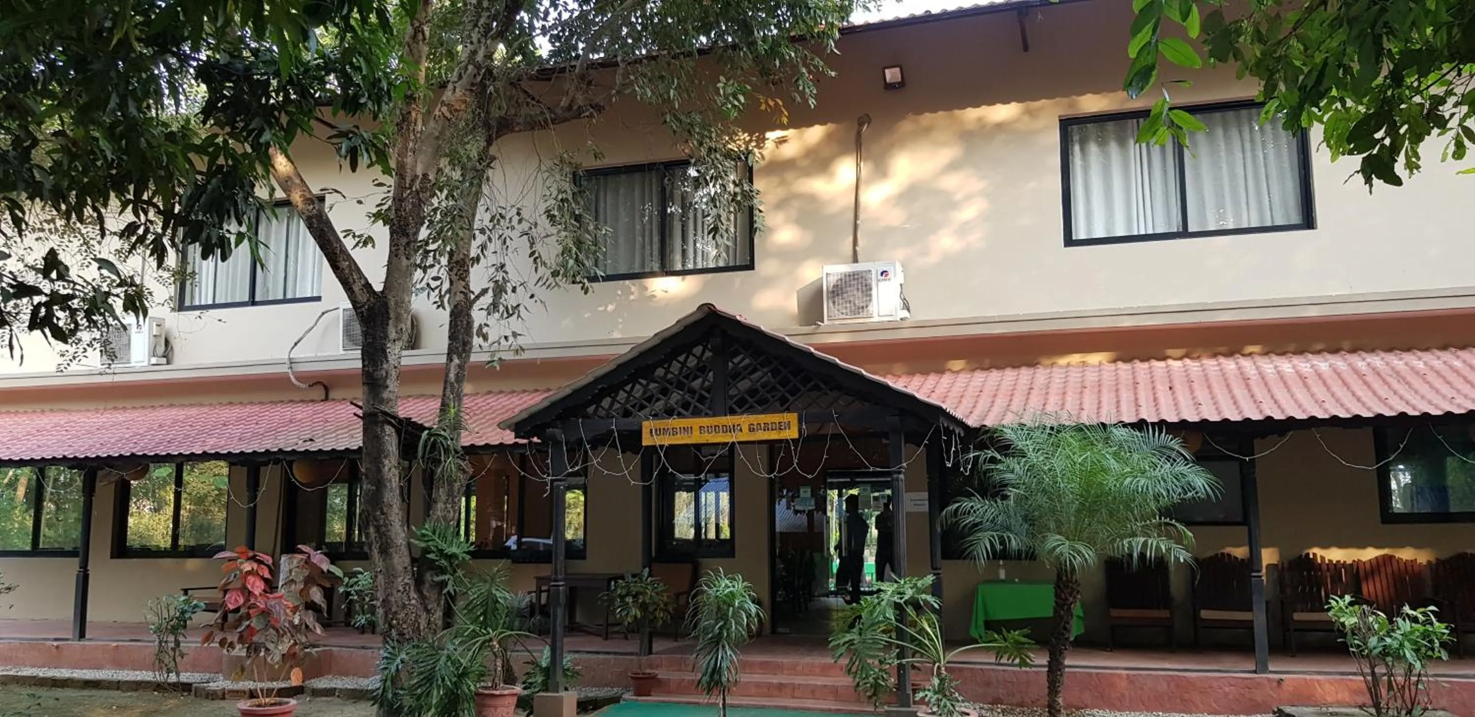 Restaurant/places to eat in Lumbini Buddha Garden Resort