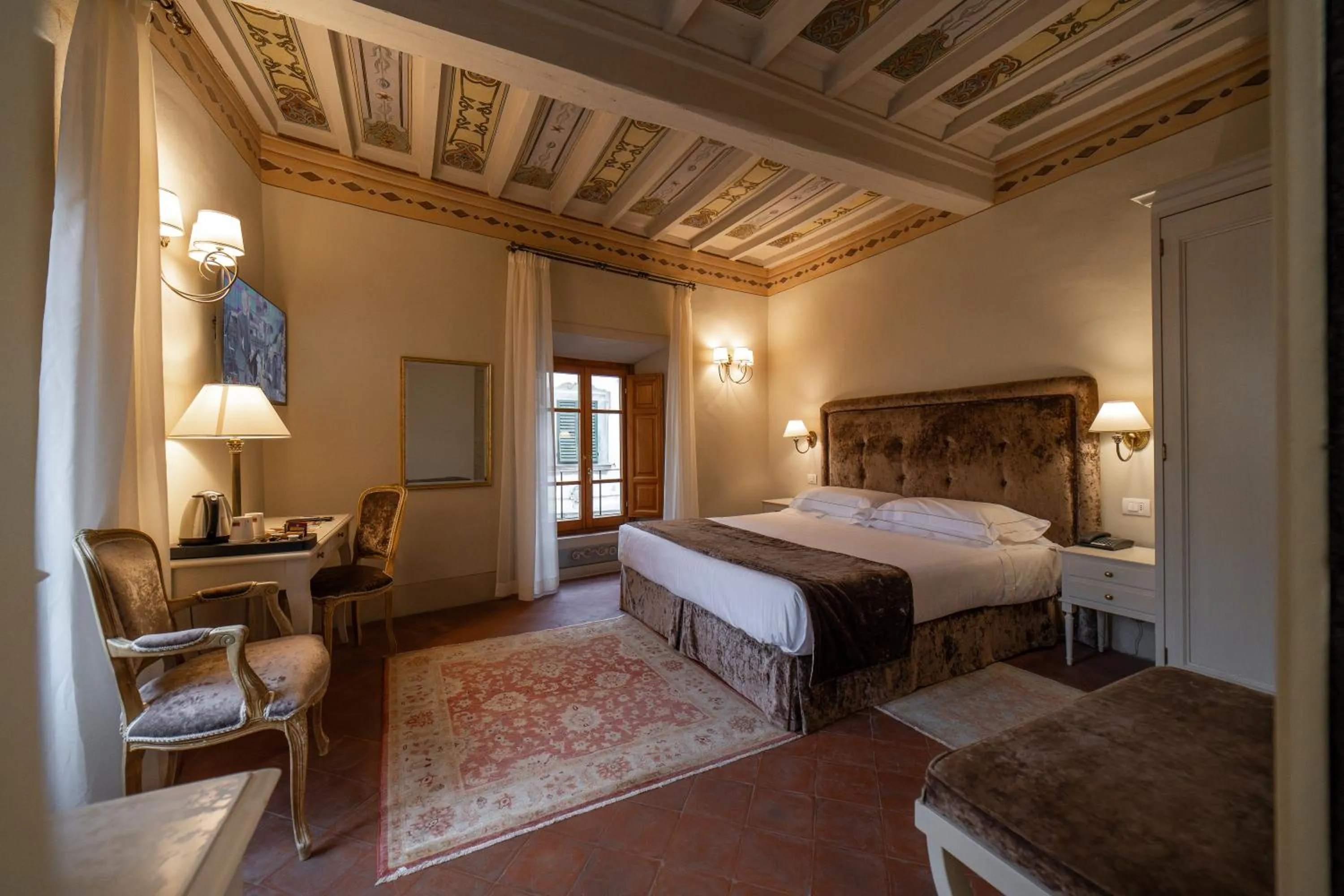 Bed in Hotel Palazzo San Niccolò & Spa