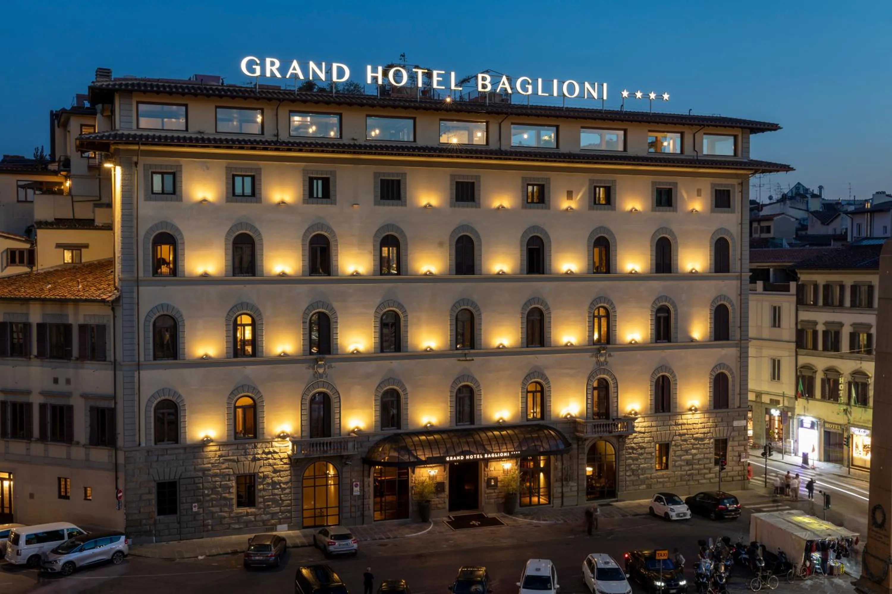 Property building in Grand Hotel Baglioni