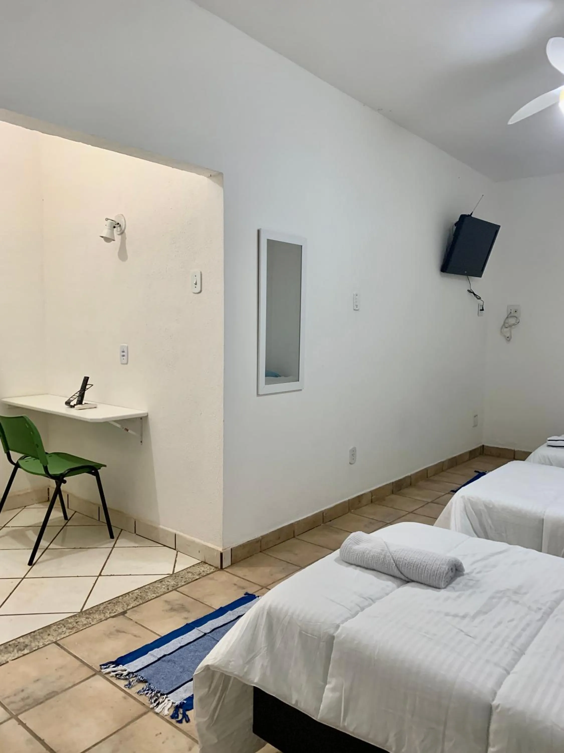 Hotel Colonial Suites ,Bracel, Lwart, Zilor