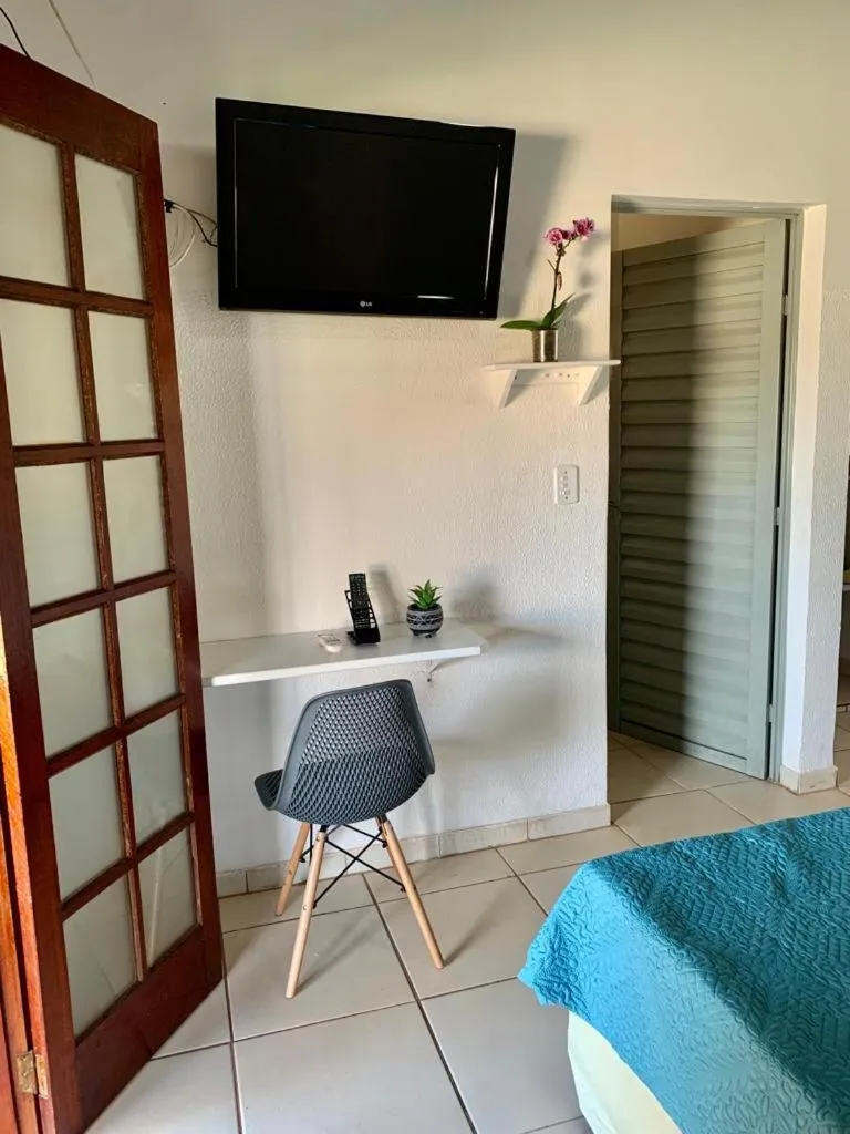 Hotel Colonial Suites ,Bracel, Lwart, Zilor