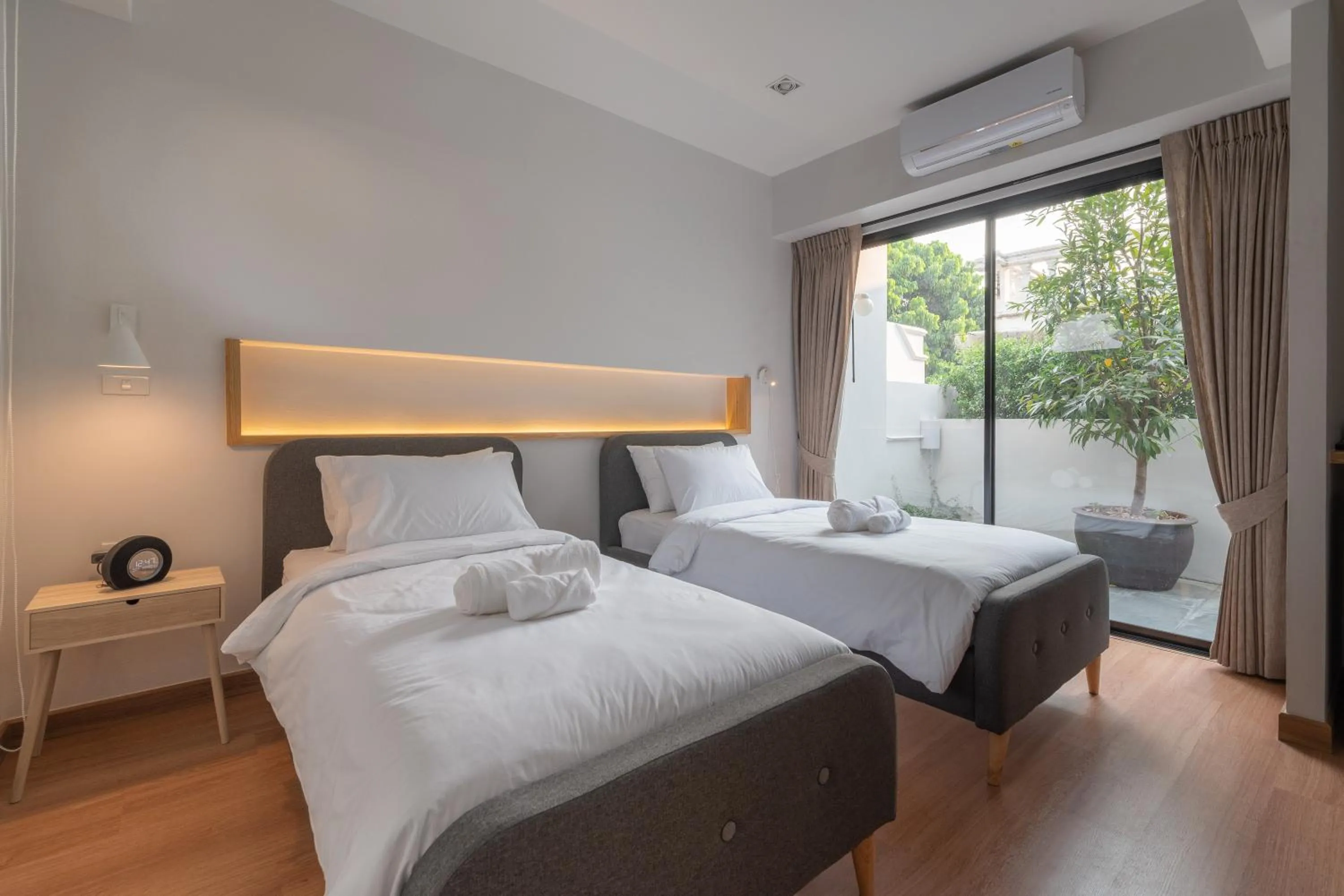 Bed in Eleven Pillar Site Chiangmai