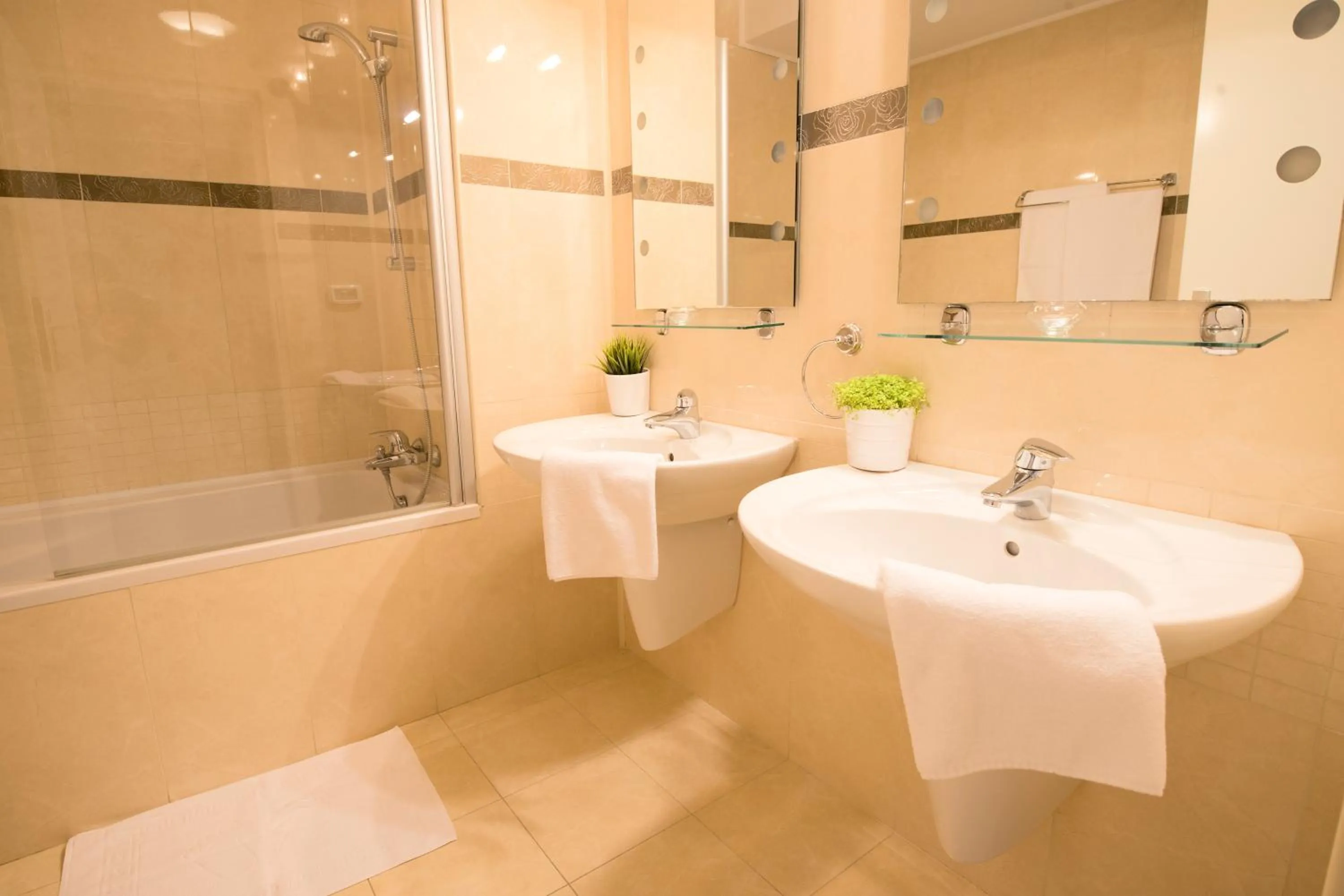 Bathroom in 6 Apartments