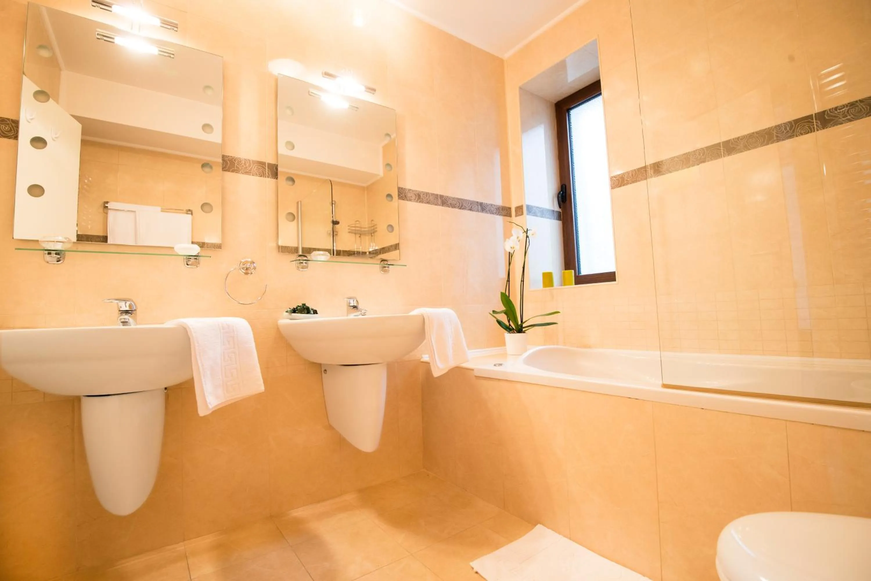 Bathroom in 6 Apartments