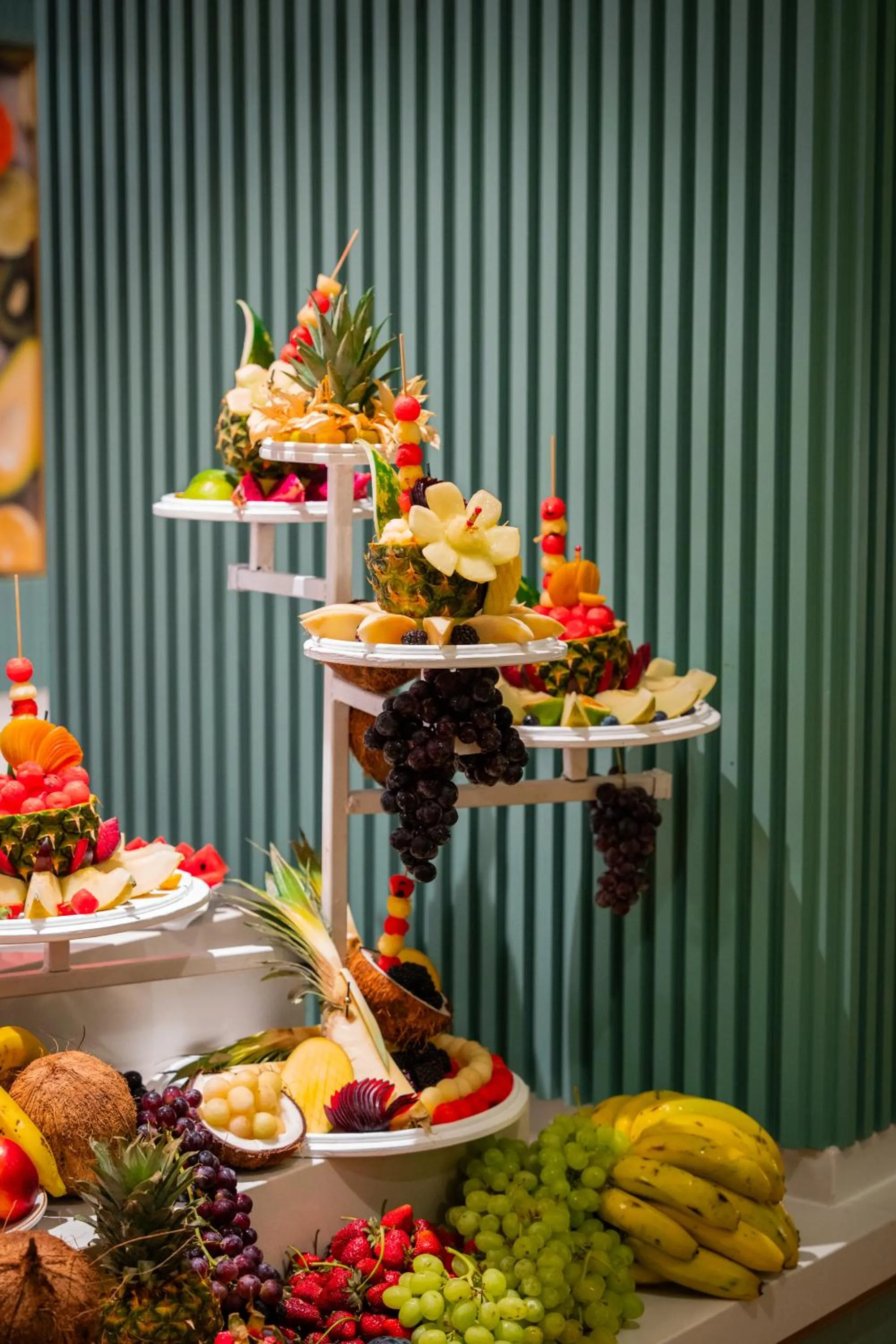 Food and drinks in Oz Hotels Side Premium