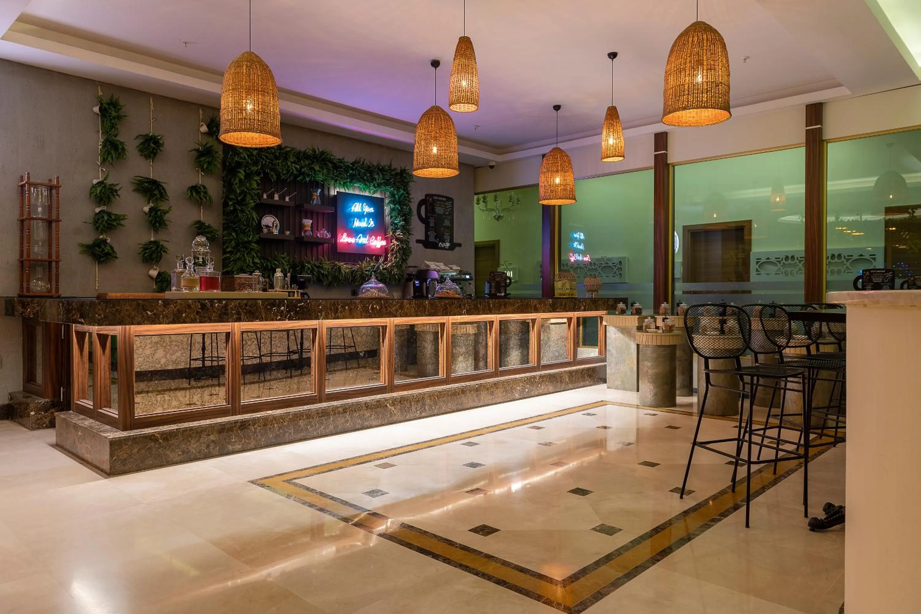 Coffee/tea facilities in Oz Hotels Side Premium