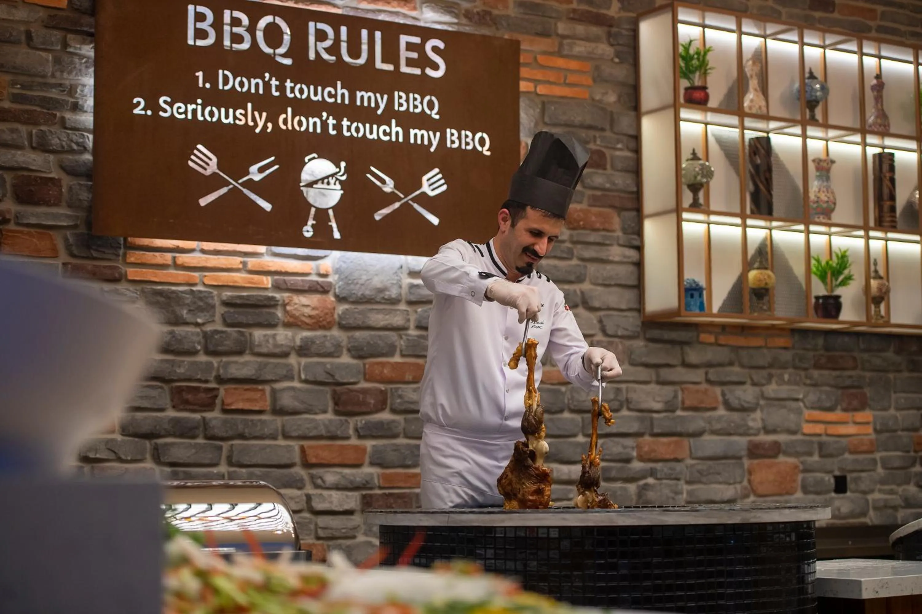 Restaurant/places to eat in Oz Hotels Side Premium