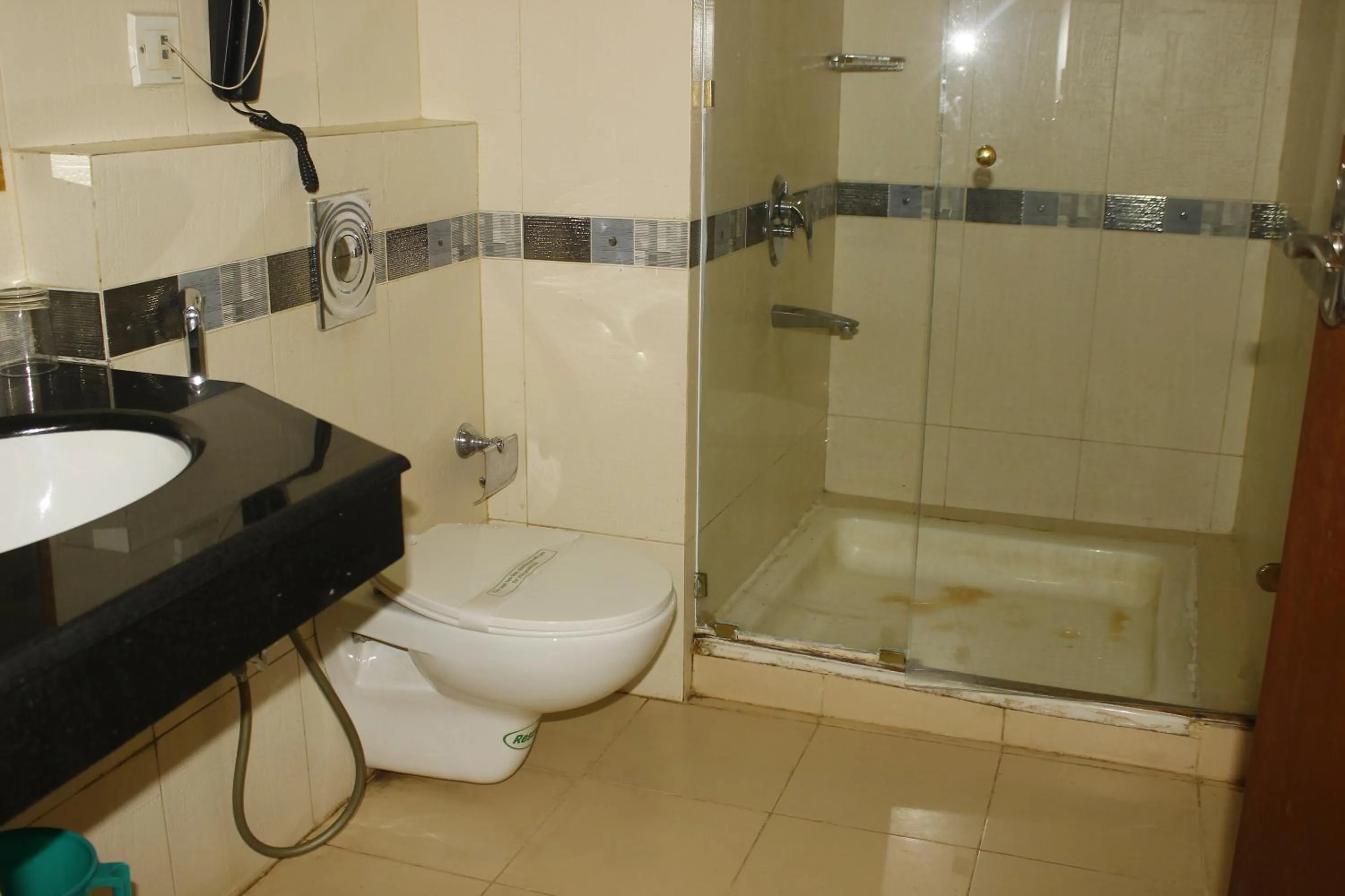 Bathroom in hotel bessota international