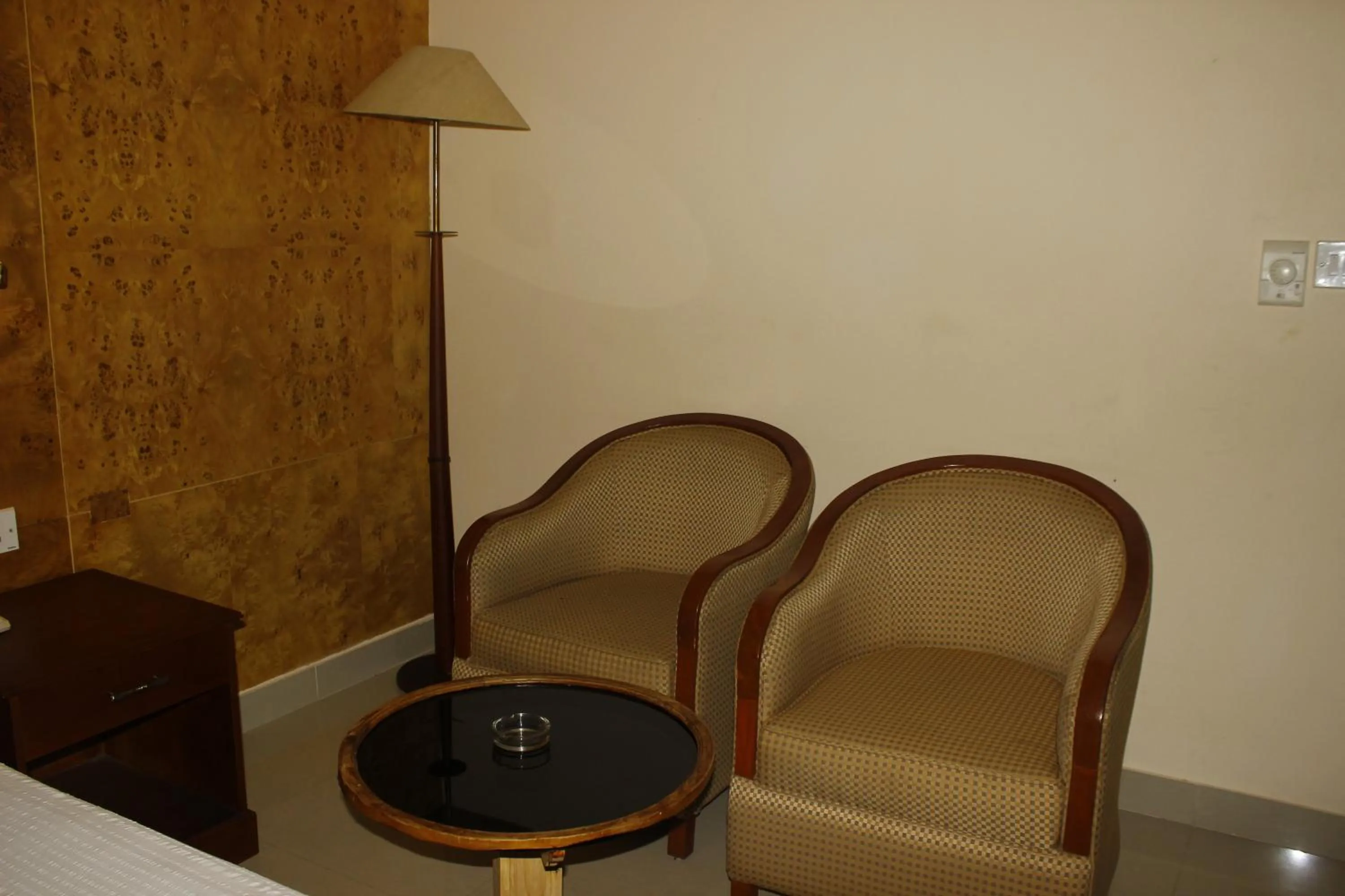 Bedroom in hotel bessota international