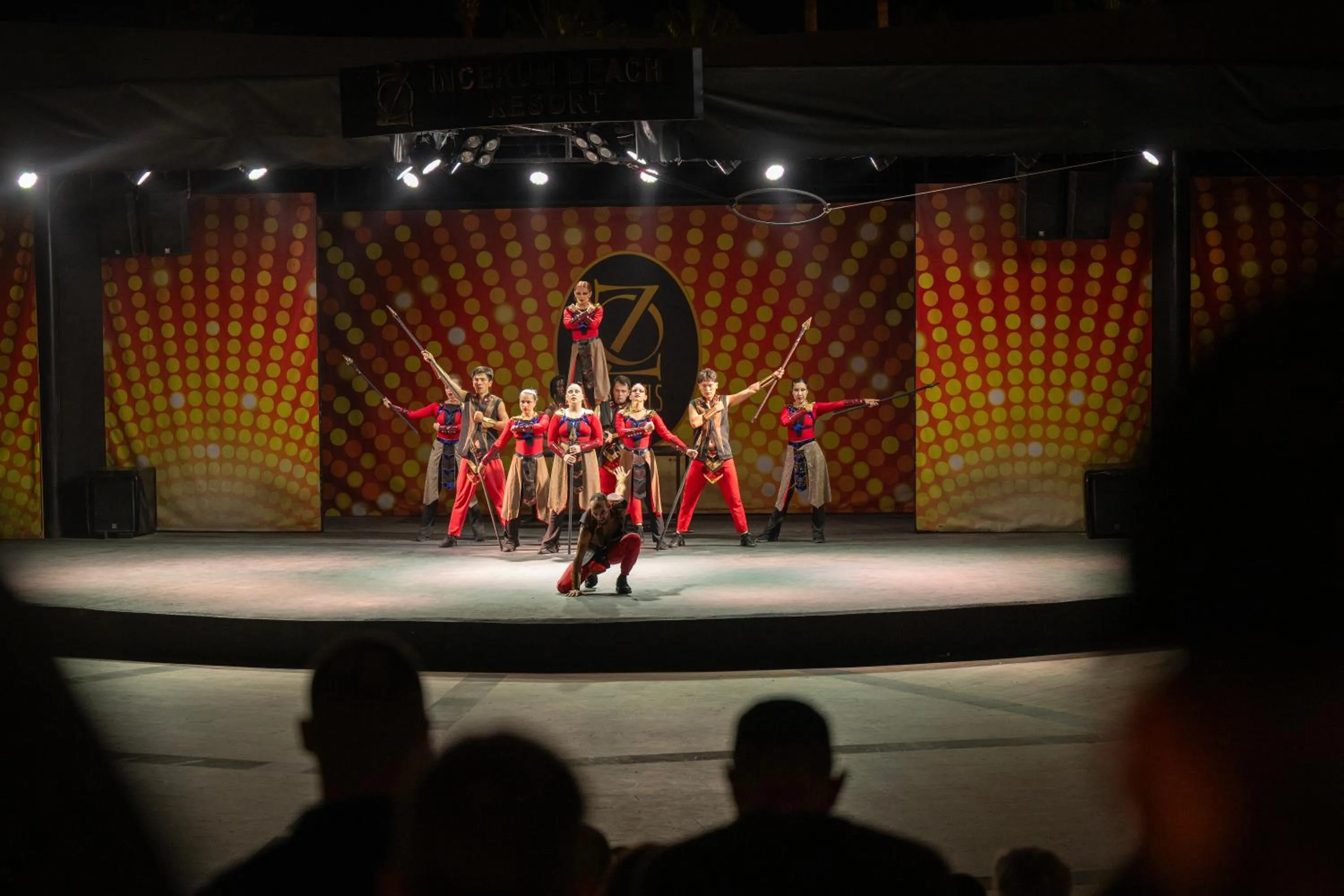 Evening entertainment in Oz Hotels Incekum Beach